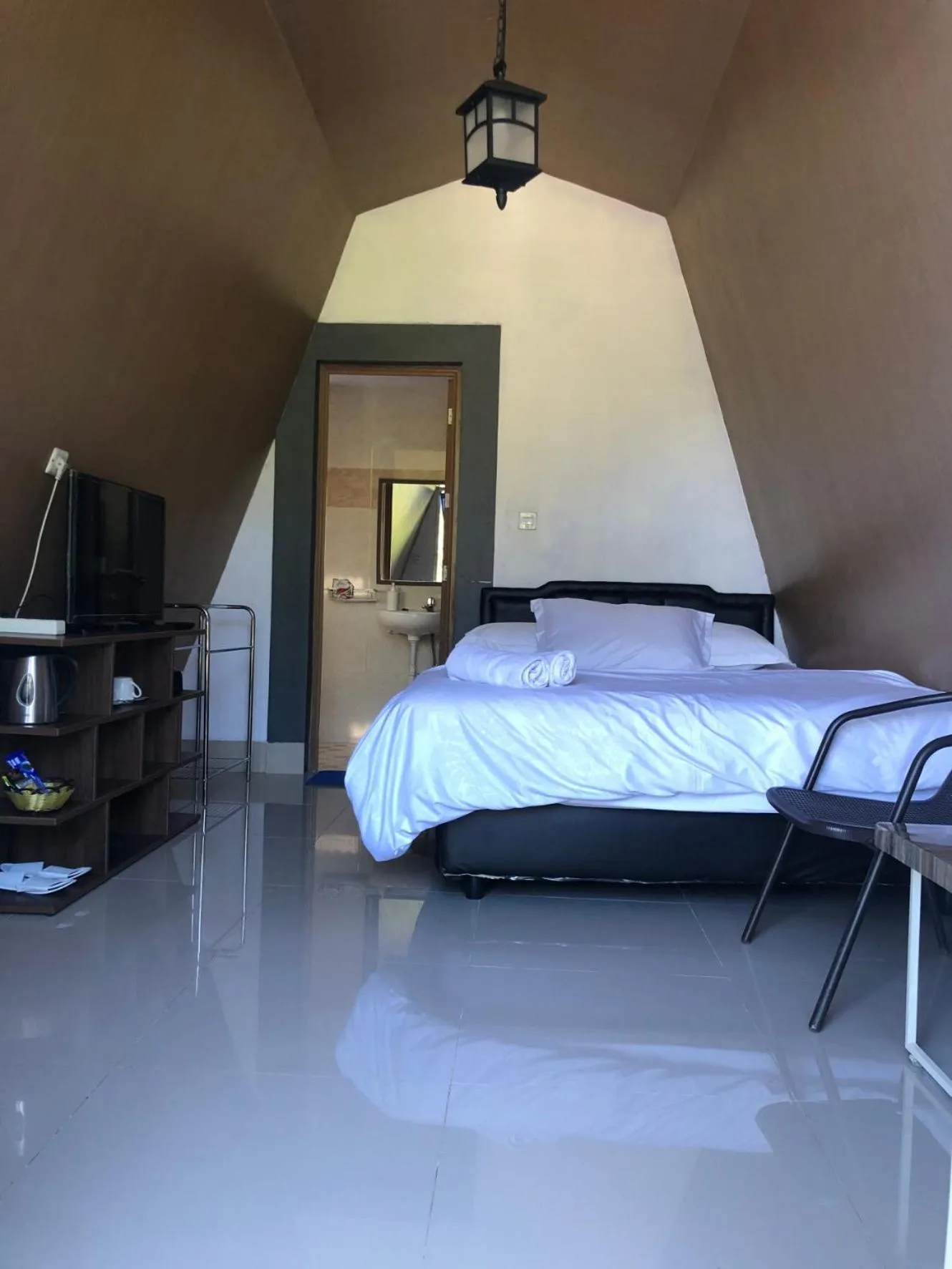 Deluxe Double Room with Balcony in Bromo Camp House