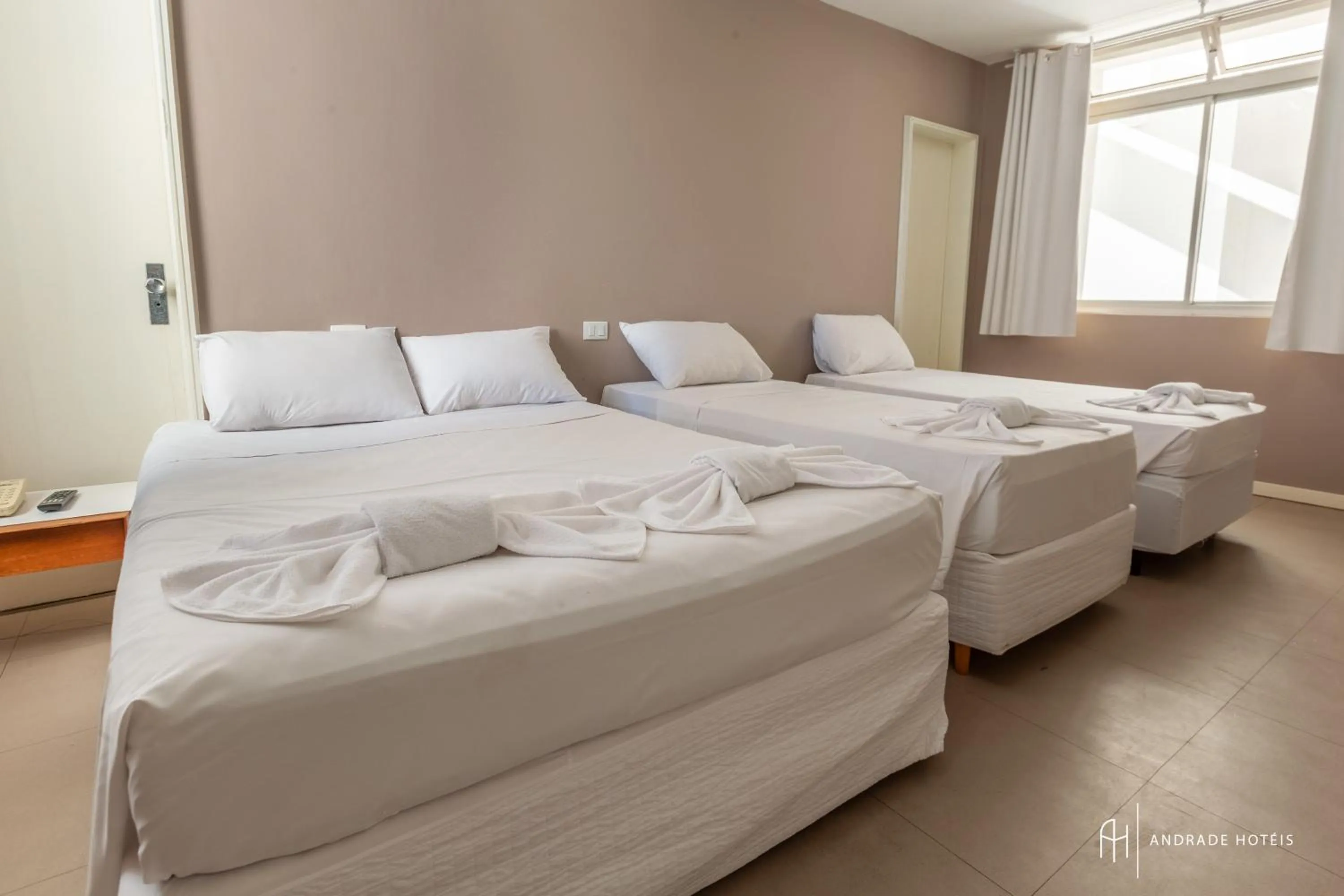 Standard Triple Room with One Double Bed and One Single Bed in Rede Andrade San Martin