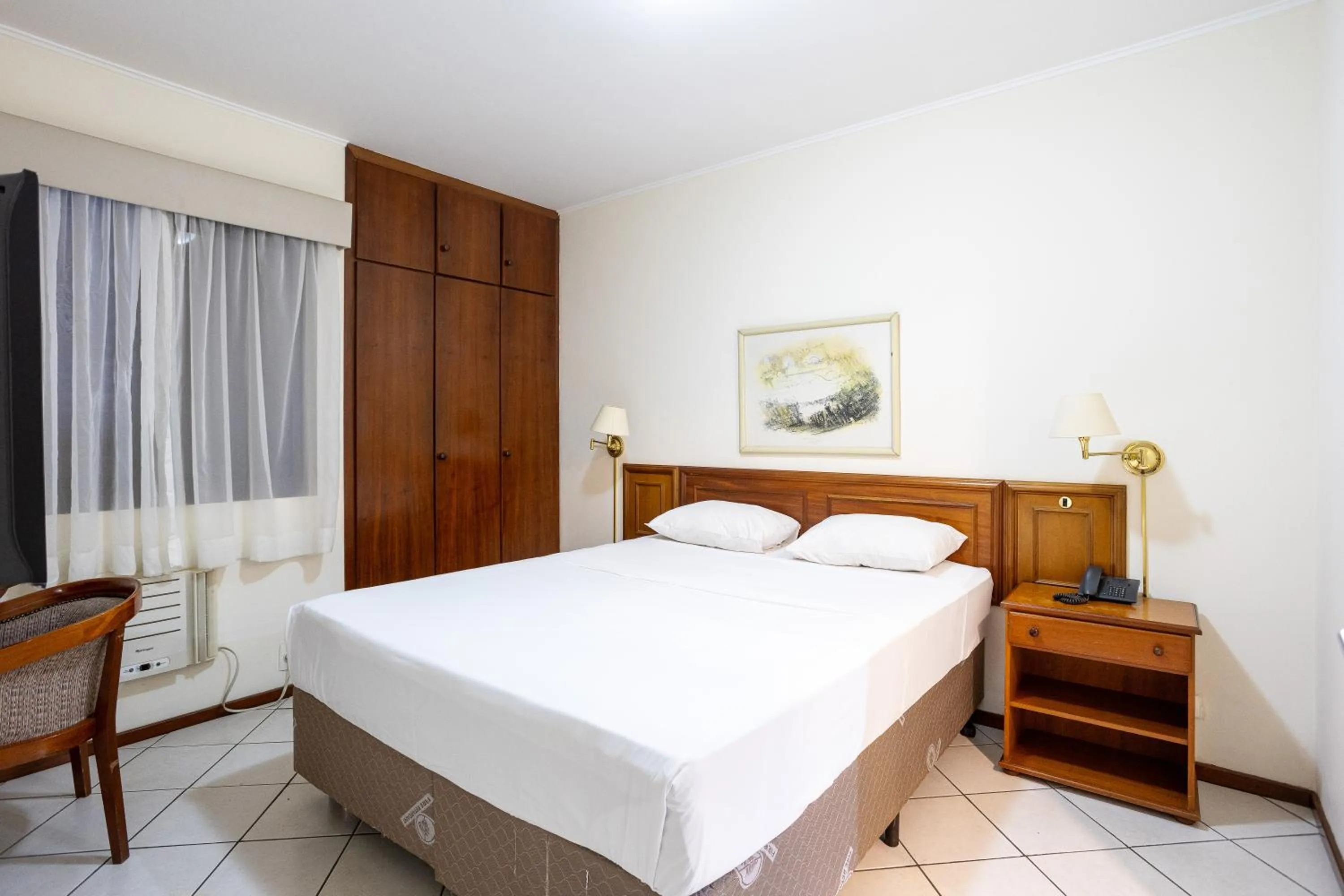 Superior Double Room in Park Tower Campinas Residence by Nacional Inn