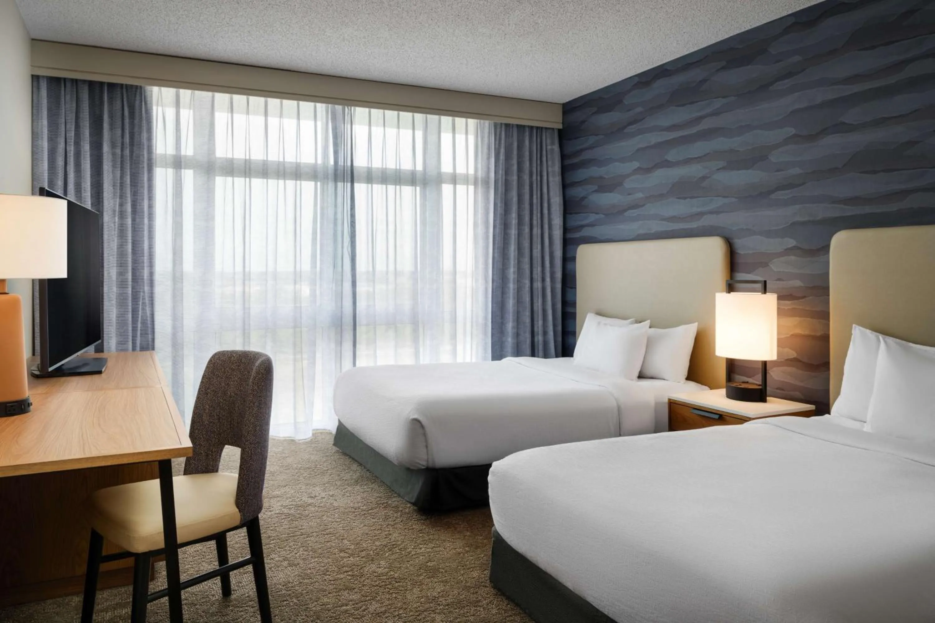 Two-Room Queen Suite with Two Queen Beds - Hearing Access in Embassy Suites North Charleston Airport Hotel Convention