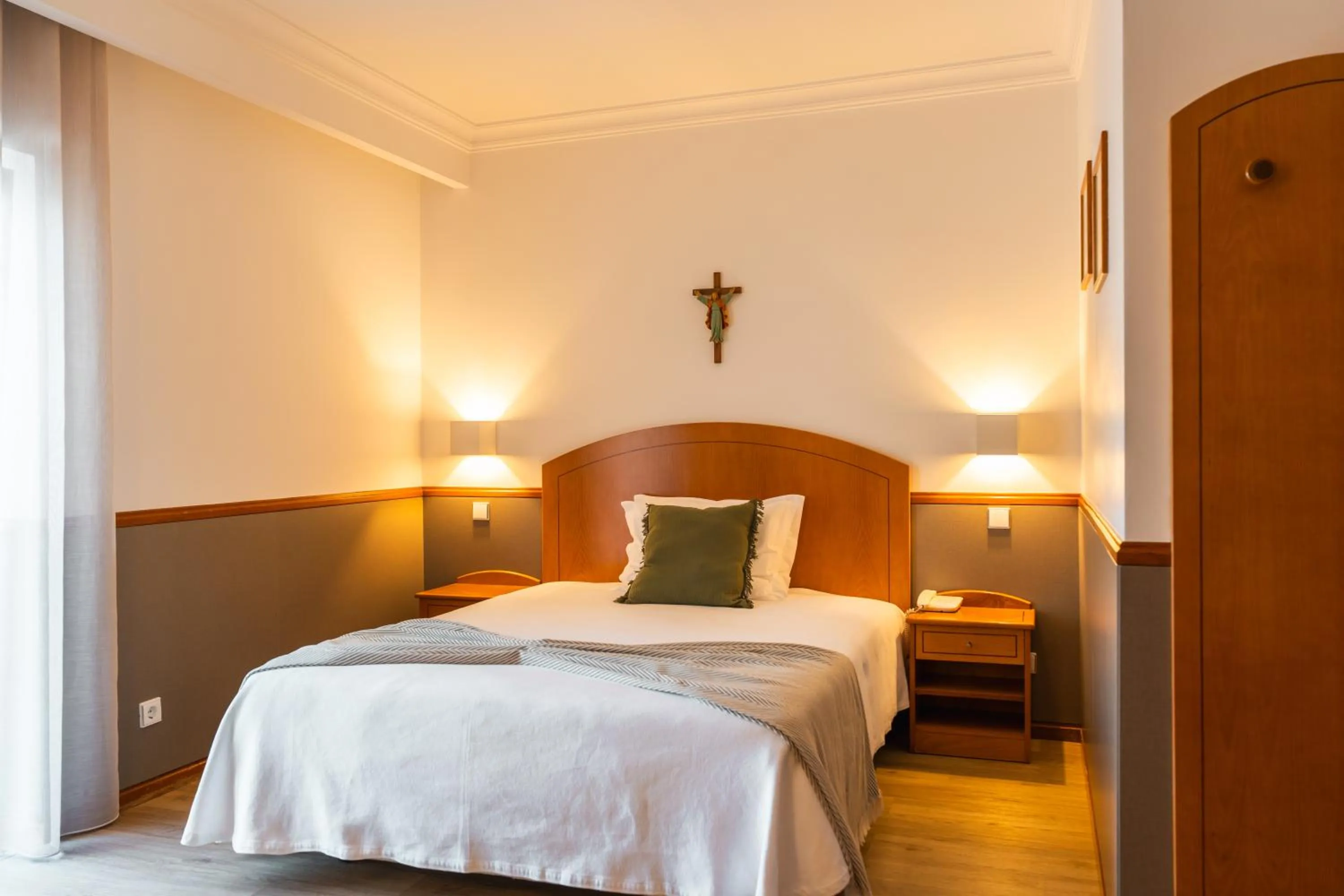 Single Room in Hotel Santo Amaro - SA Hotels