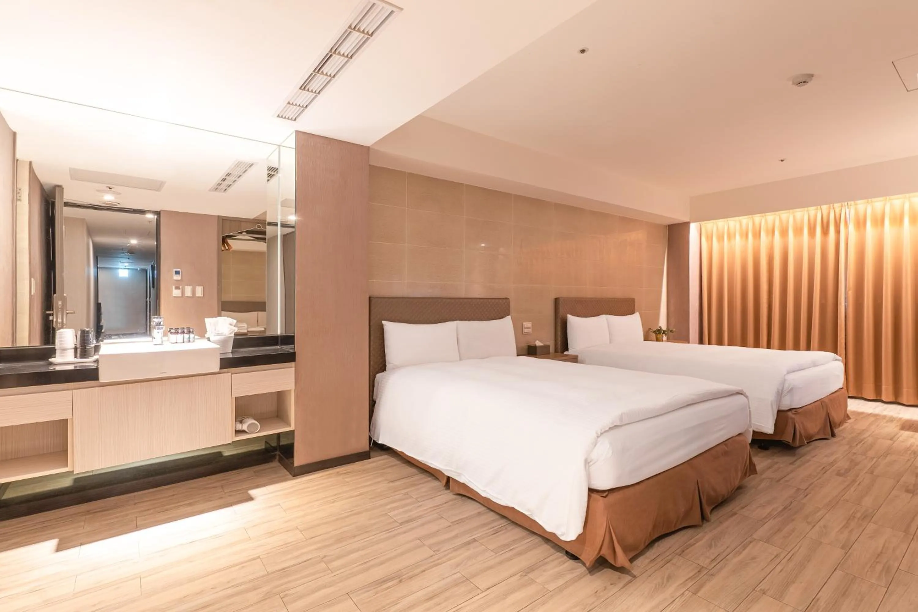 Superior Quadruple Room in Guide Hotel Taipei Fuxing North