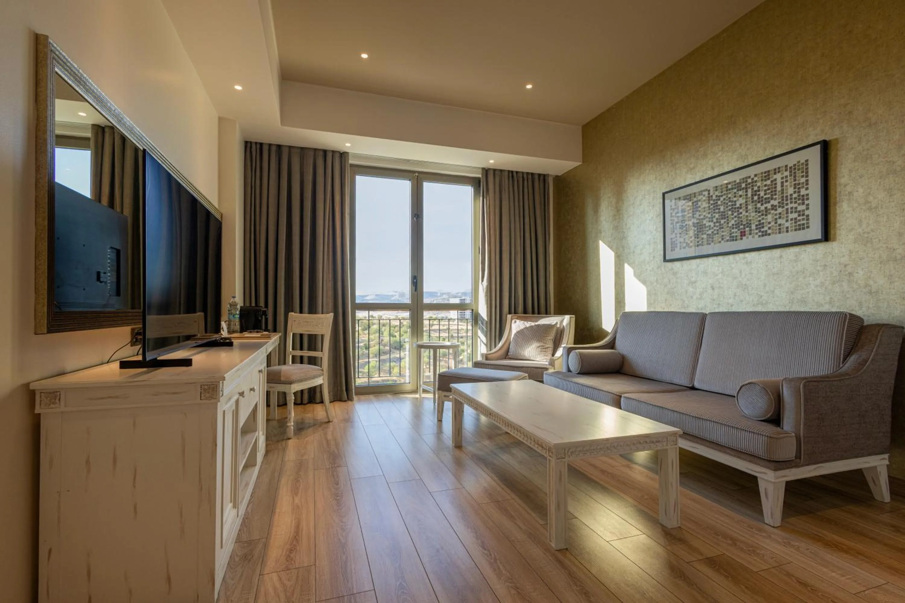 King Suite in Ramada Plaza by Wyndham Mardin