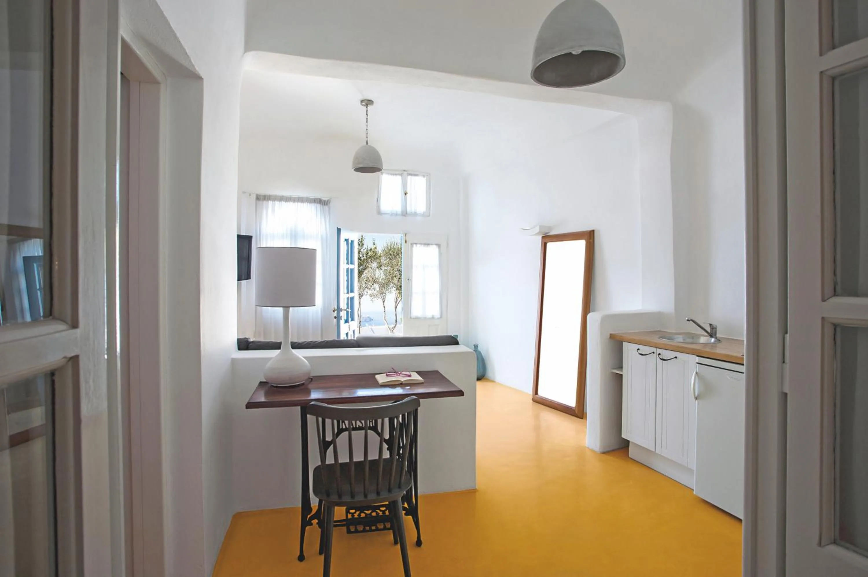 Senior Suite with Caldera View in Remezzo Villas