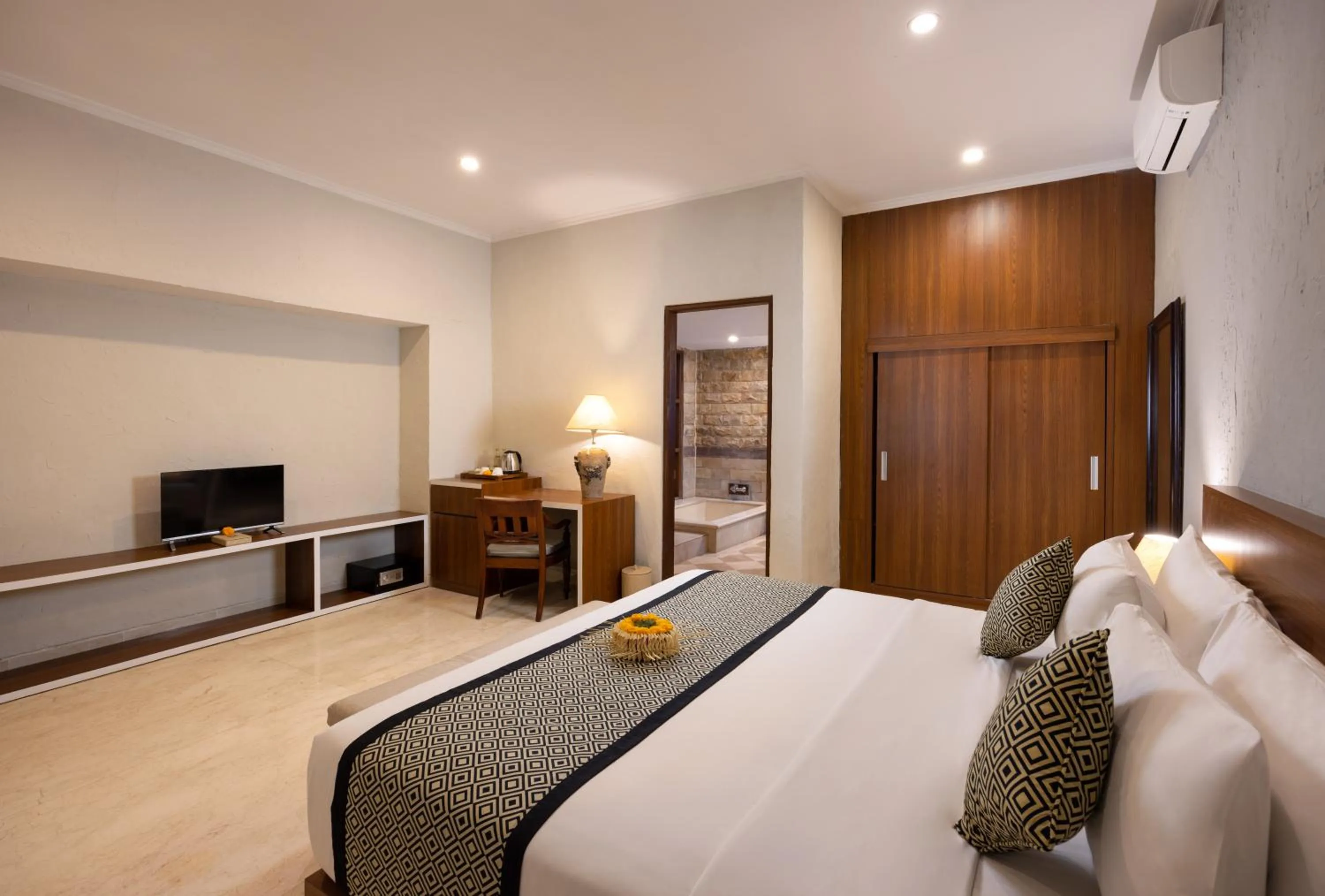 Two-Bedroom Villa With Daily Afternoon Tea in Tapa Tepi Kali Canggu