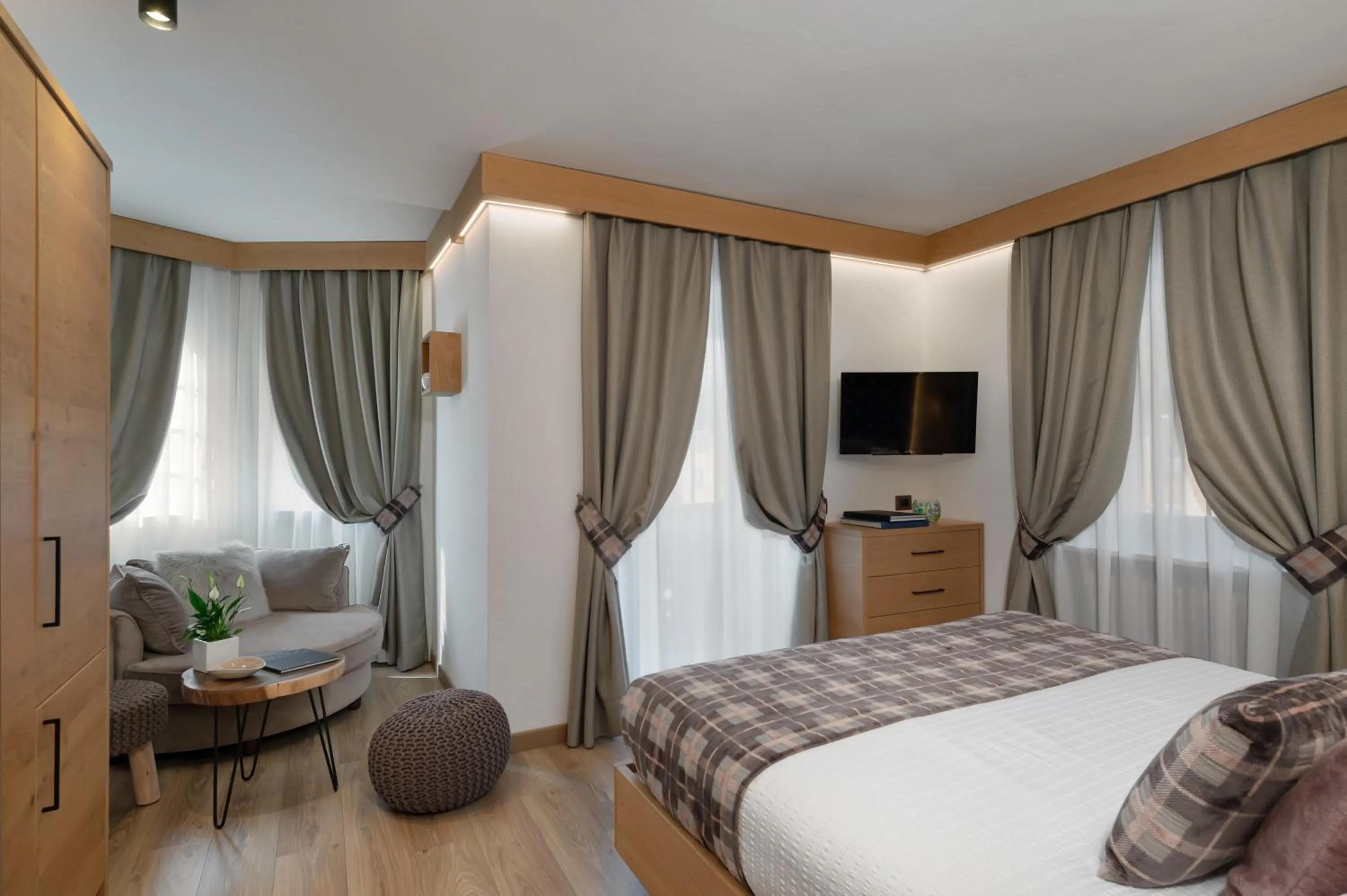 Double or Twin Room - single occupancy in Brunet - The Dolomites Resort