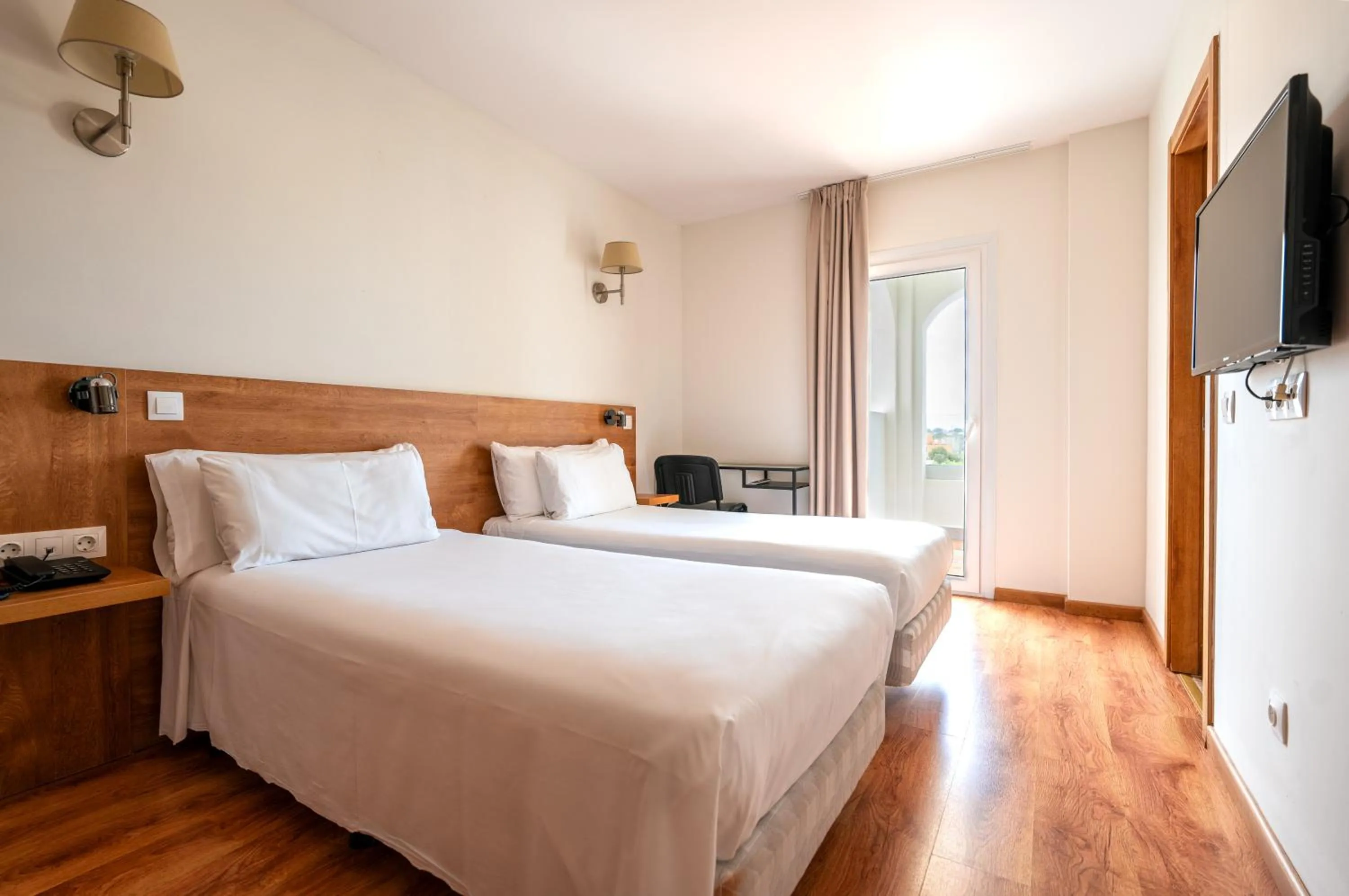 Superior Double Room - Unlimited Breakfast Brunch in Nura Santa Ponsa & Spa