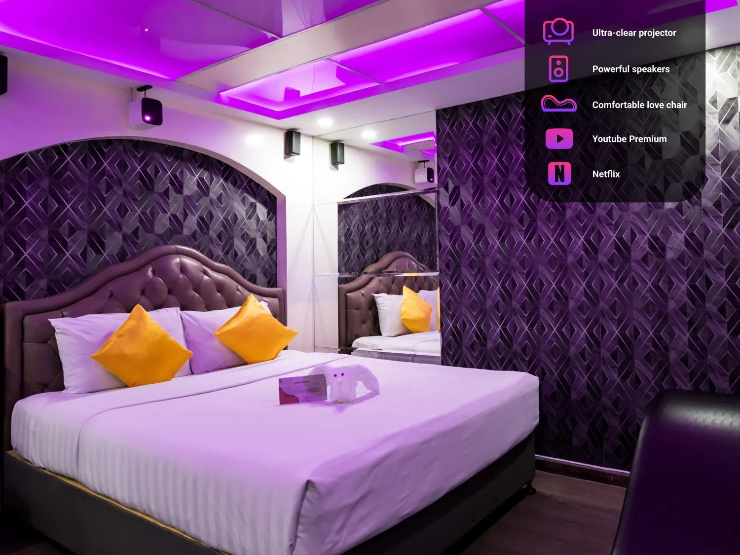 Superior Double Room in Cupid Hotel