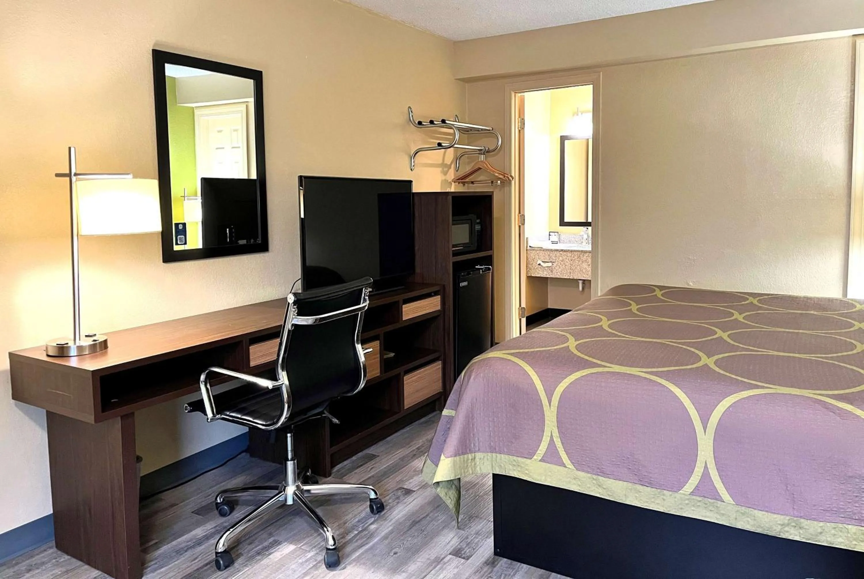 Single Room - single occupancy in Super 8 by Wyndham Lafayette