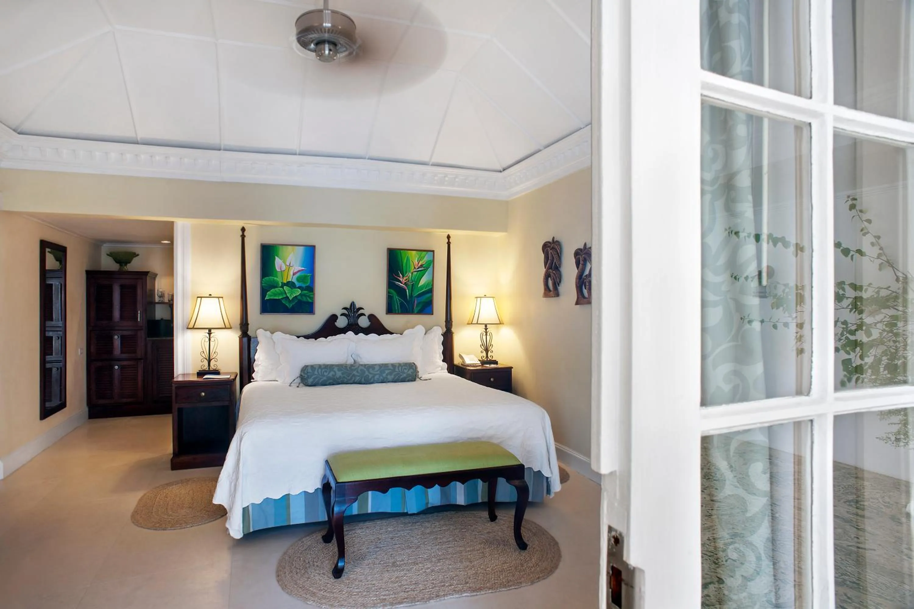 Garden View Room in Half Moon