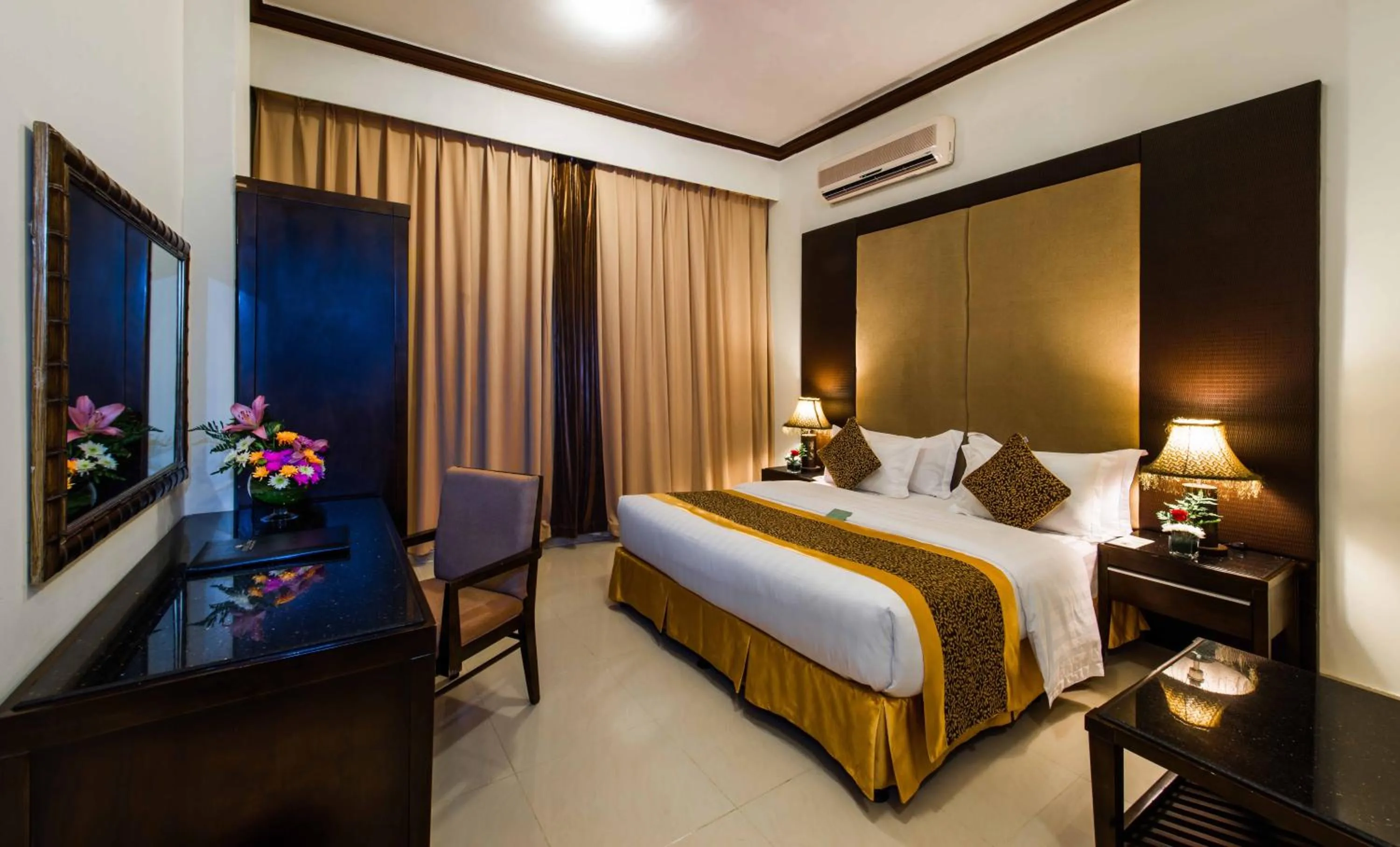 One-Bedroom Suite with Living Room in Boudl Buraydah