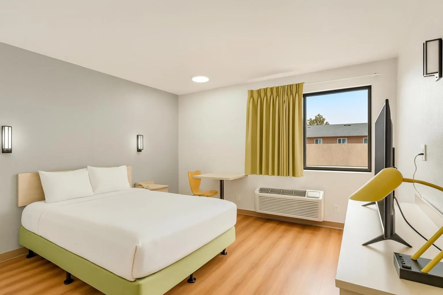 Double Room - Non-Smoking  in Motel 6 Ogden, UT- Downtown