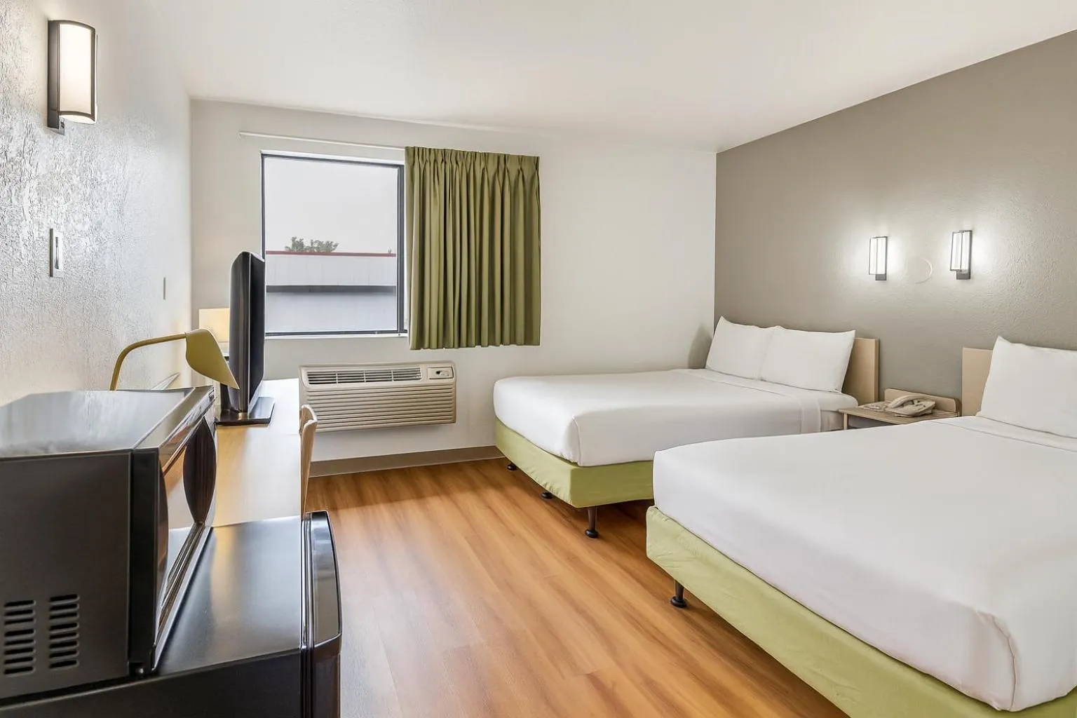 Quadruple Room - Disability Access - Non-Smoking in Motel 6 Ogden, UT- Downtown