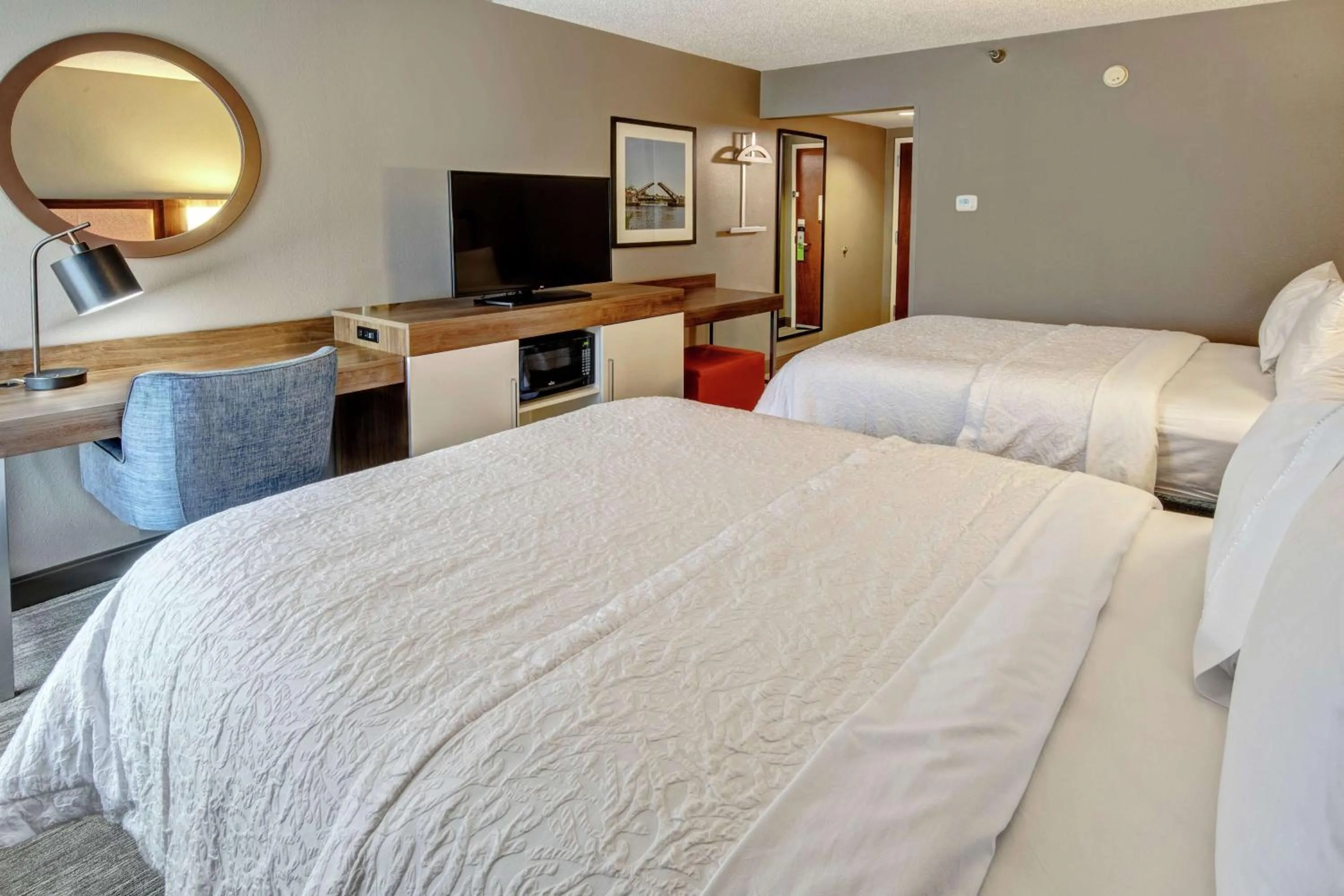 Executive Double Room with Two Queen Beds in Hampton Inn Elizabeth City