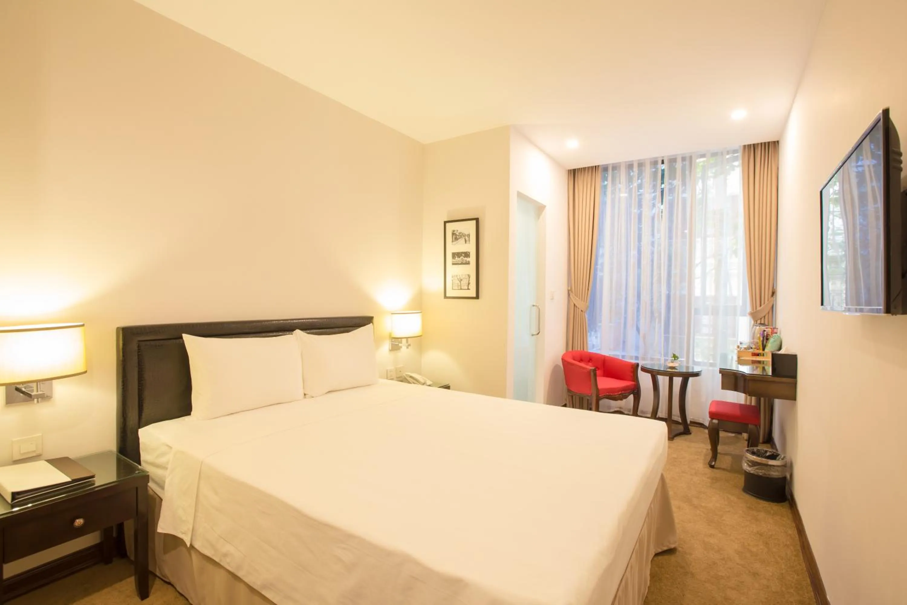 Superior King Room in Dinh Ami Hanoi Hotel