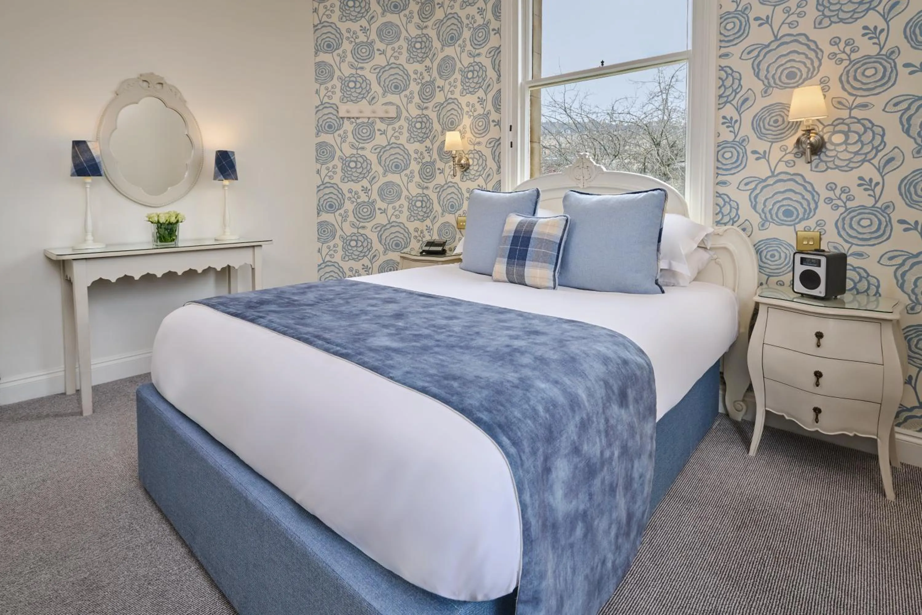 Standard Double Room with Garden View in The Roseate Villa Bath