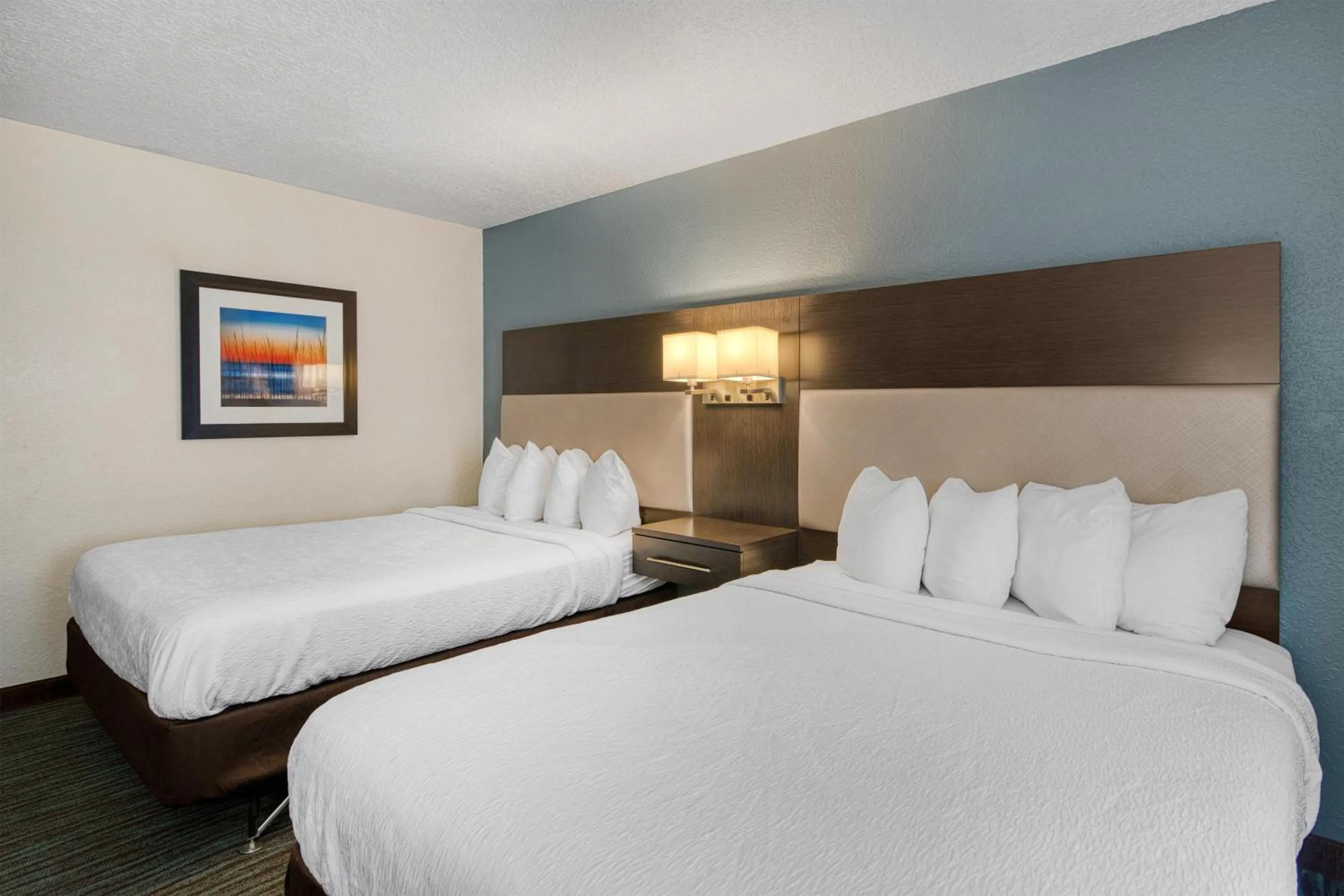 Queen Room - Disability Access in Best Western Waldo Inn & Suites