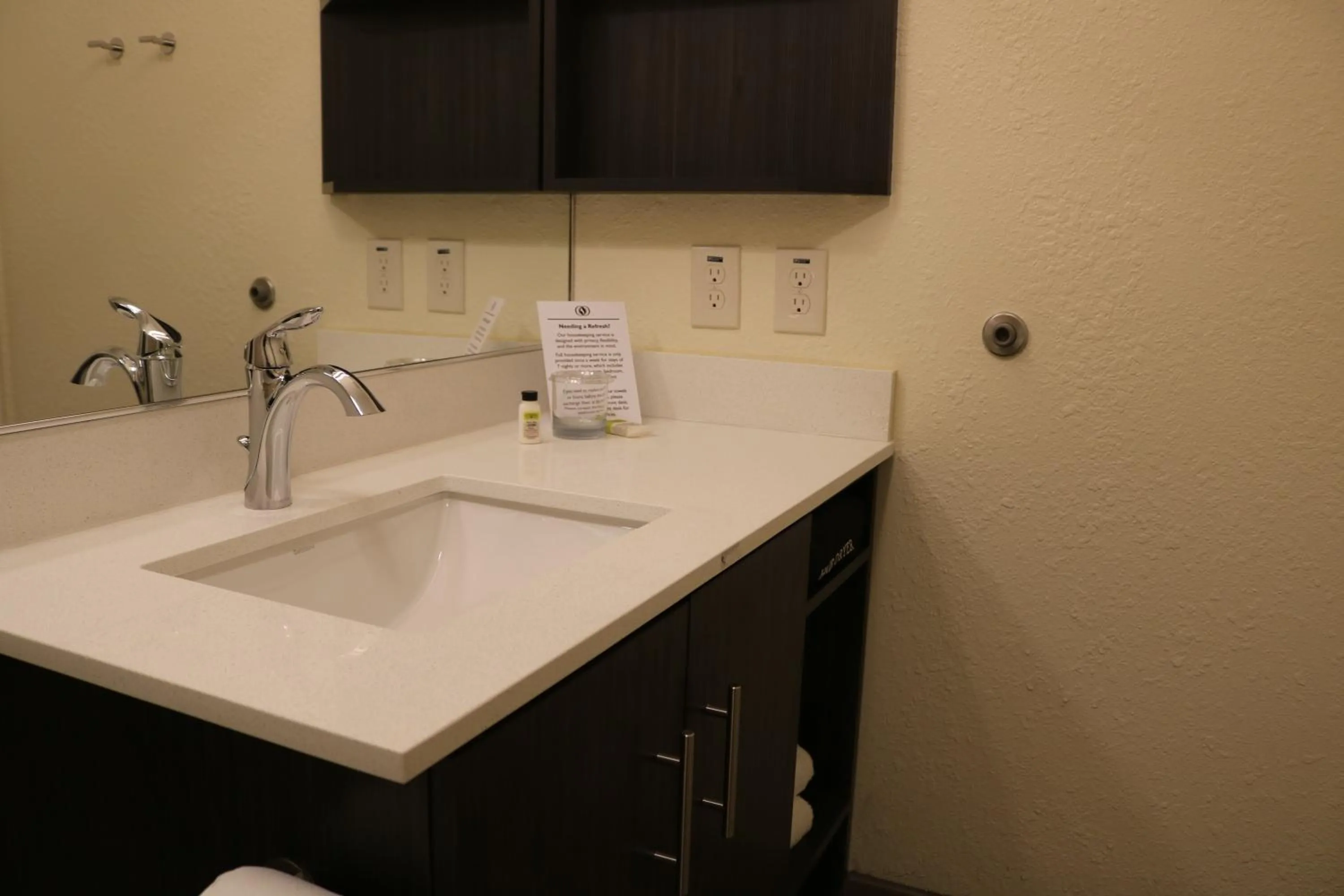 Standard Room in Candlewood Suites Nashville - Goodlettsville by IHG