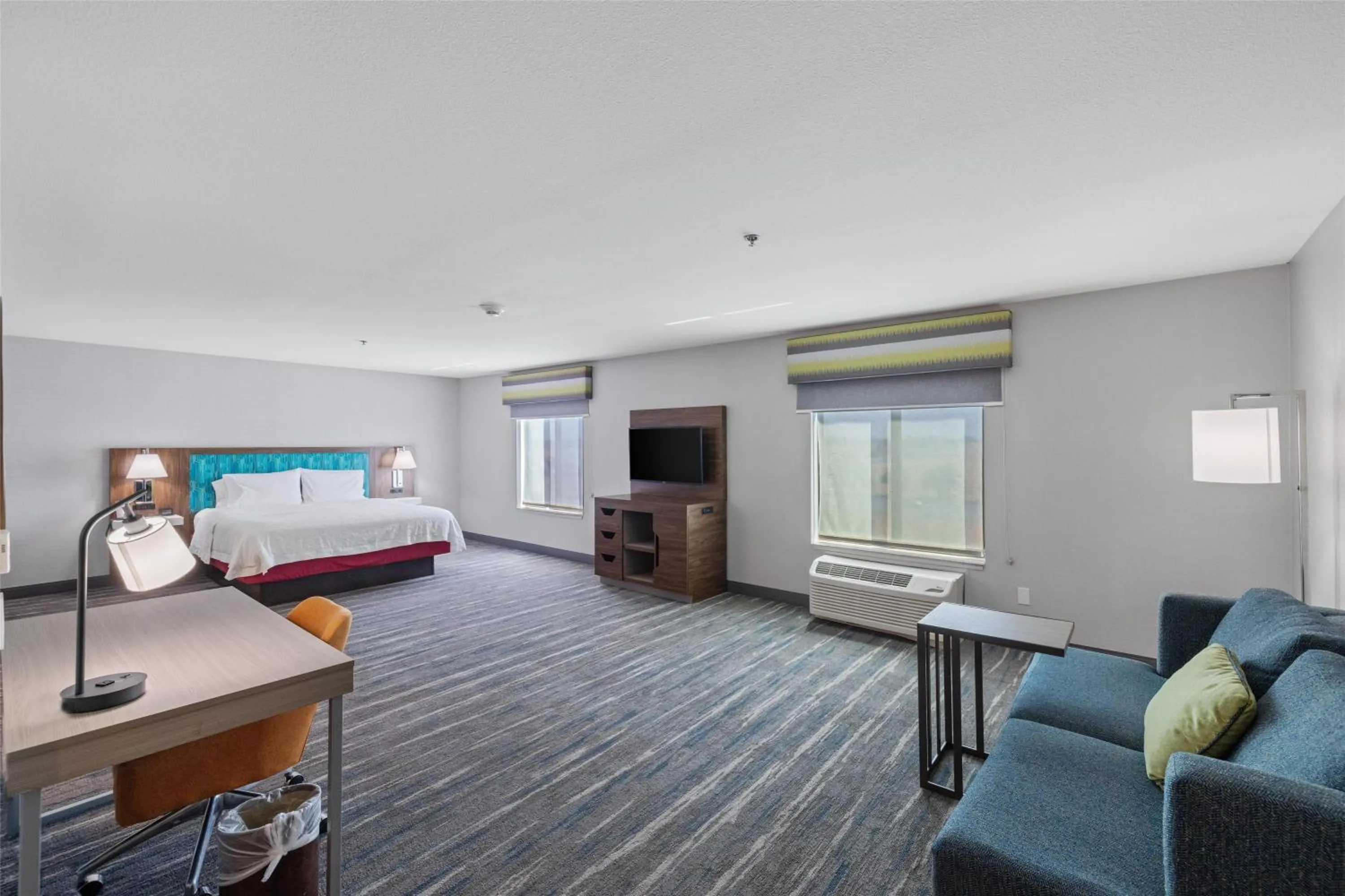 King Studio Suite with Whirlpool - Non-Smoking in Hampton Inn & Suites Madera