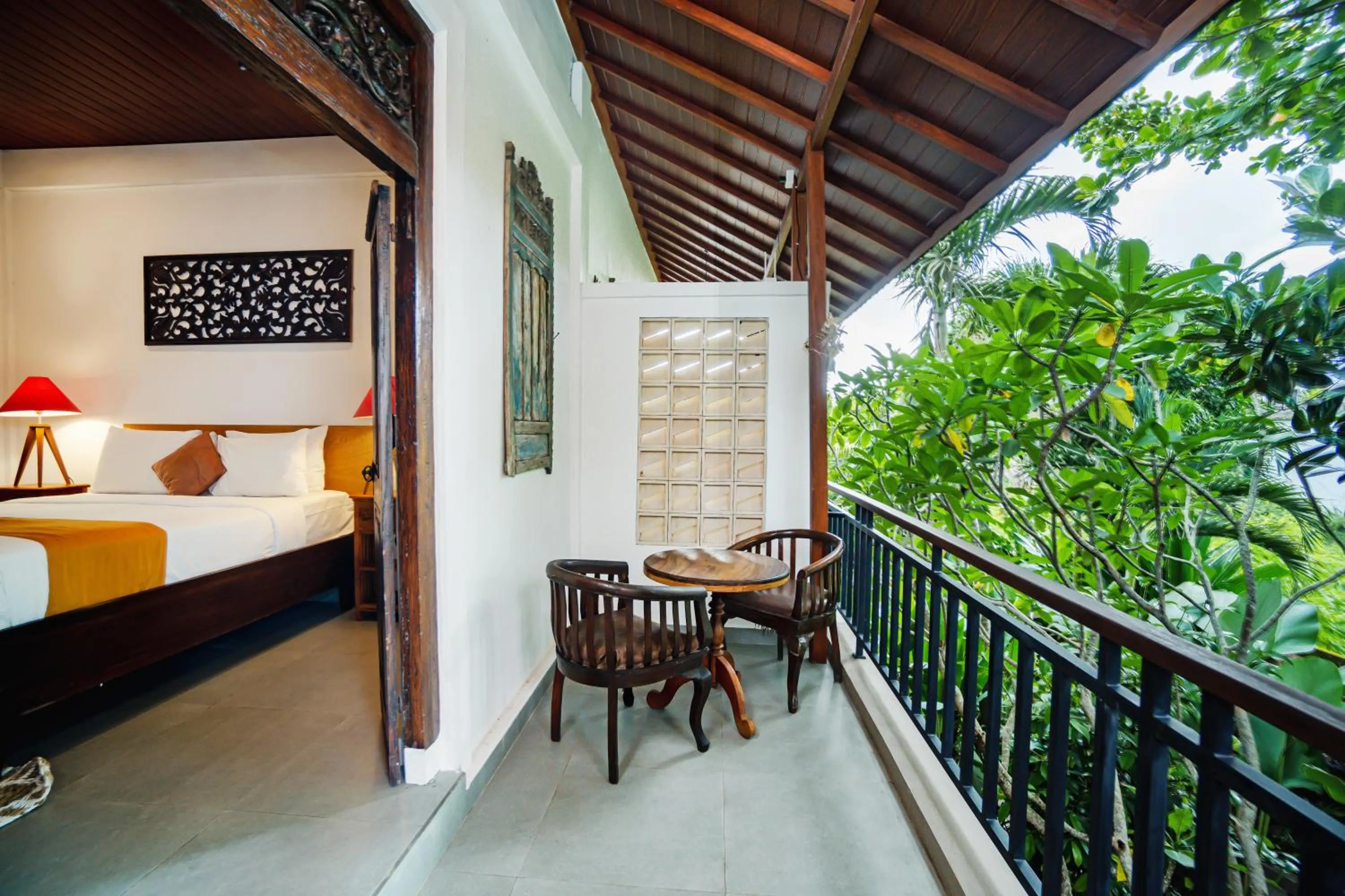 Shocking Deal at Deluxe Pool View in Gusde Tranquil Villas by EPS