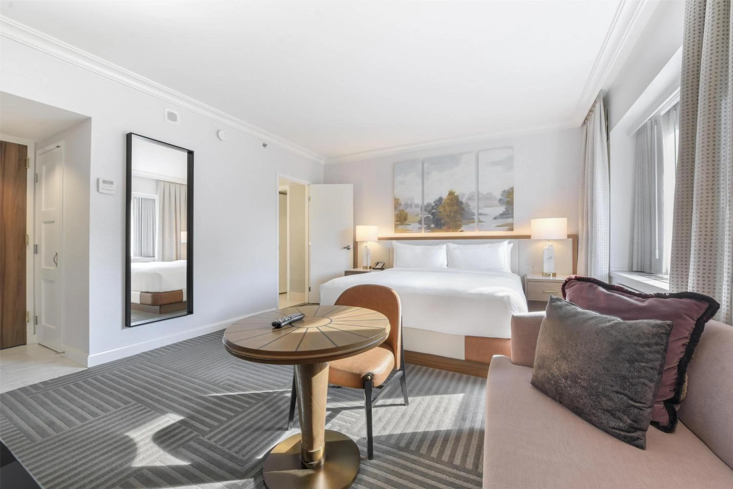 King Room with City View in Capital Hilton