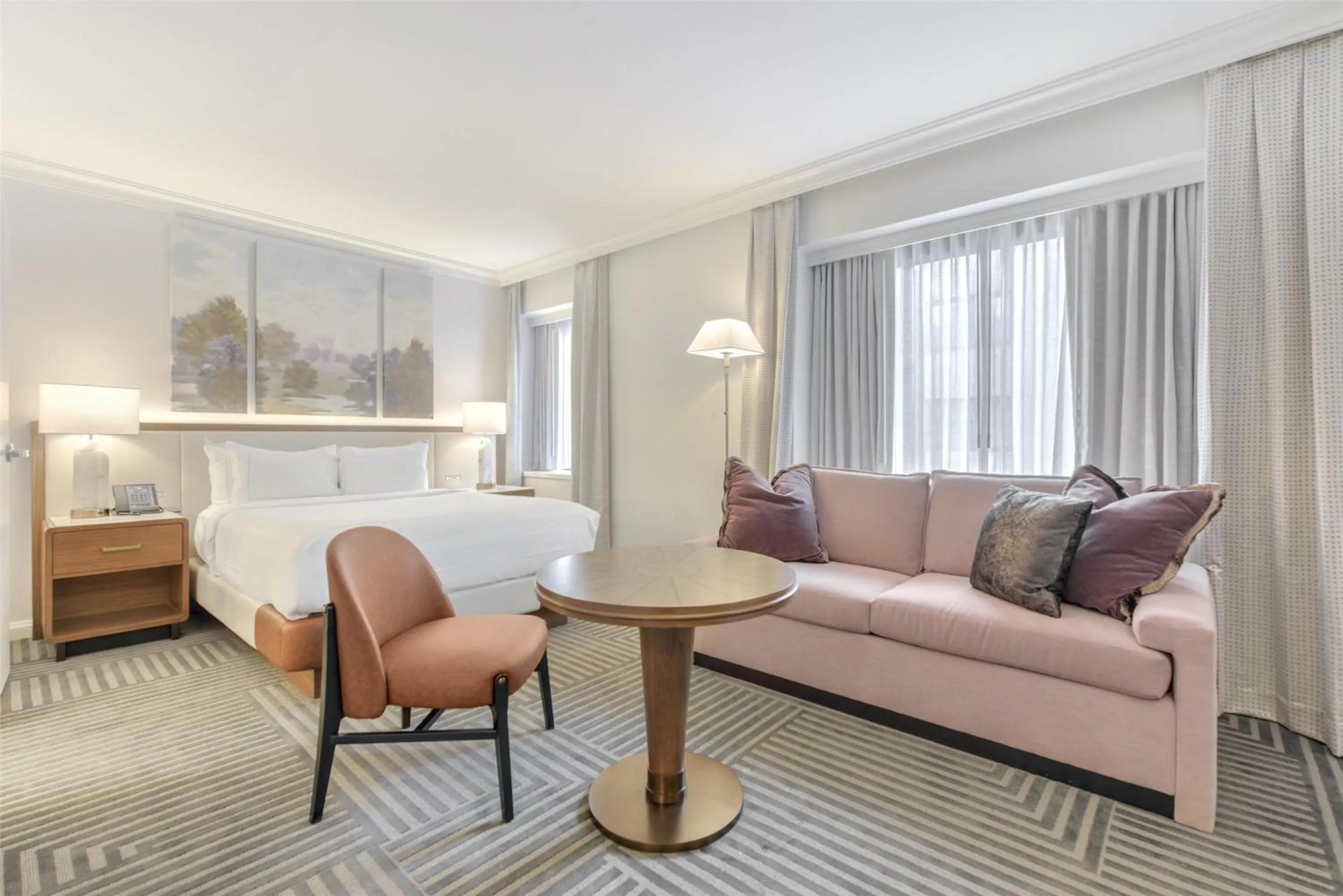 Deluxe Queen Room in Capital Hilton