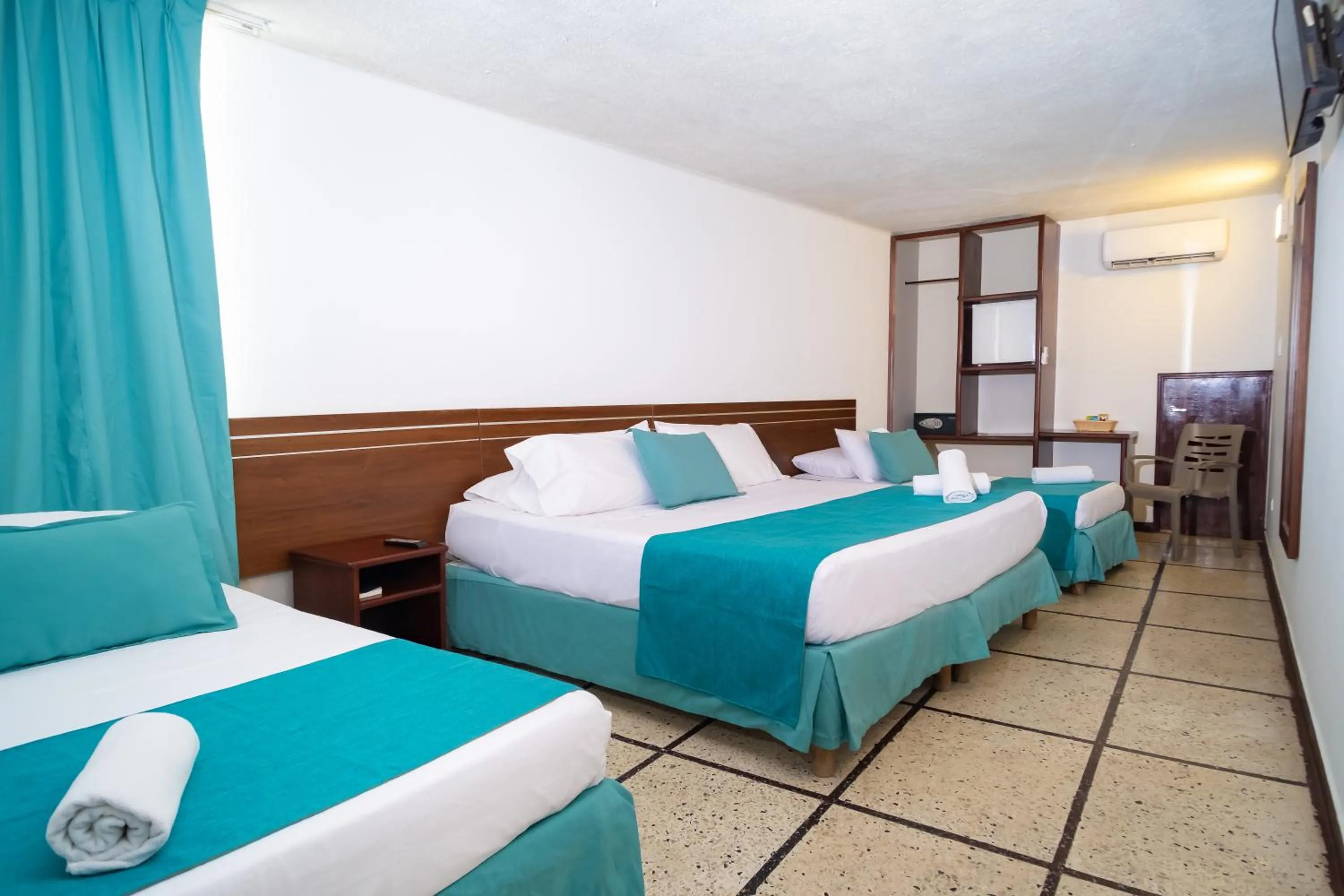 Family Room in Hotel Portobelo Convention Center