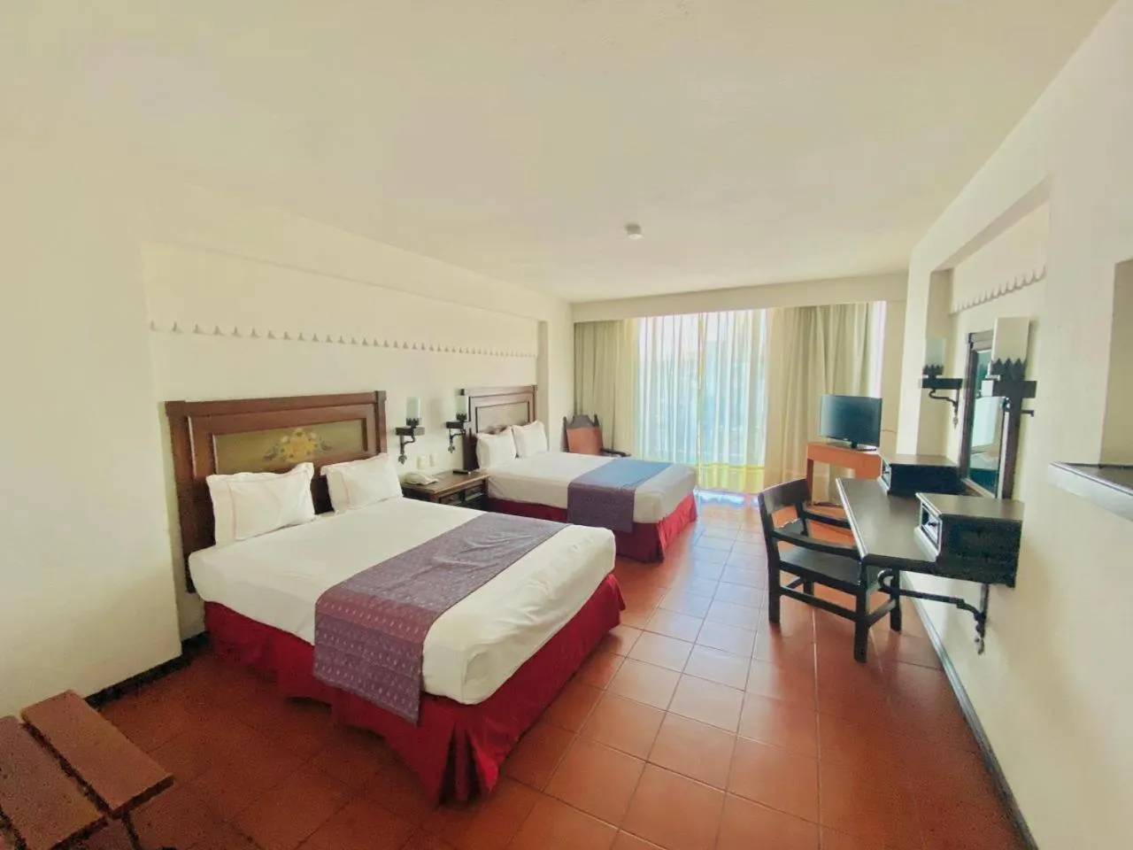 Standard  Room with Two Double Beds in Hotel Fenix