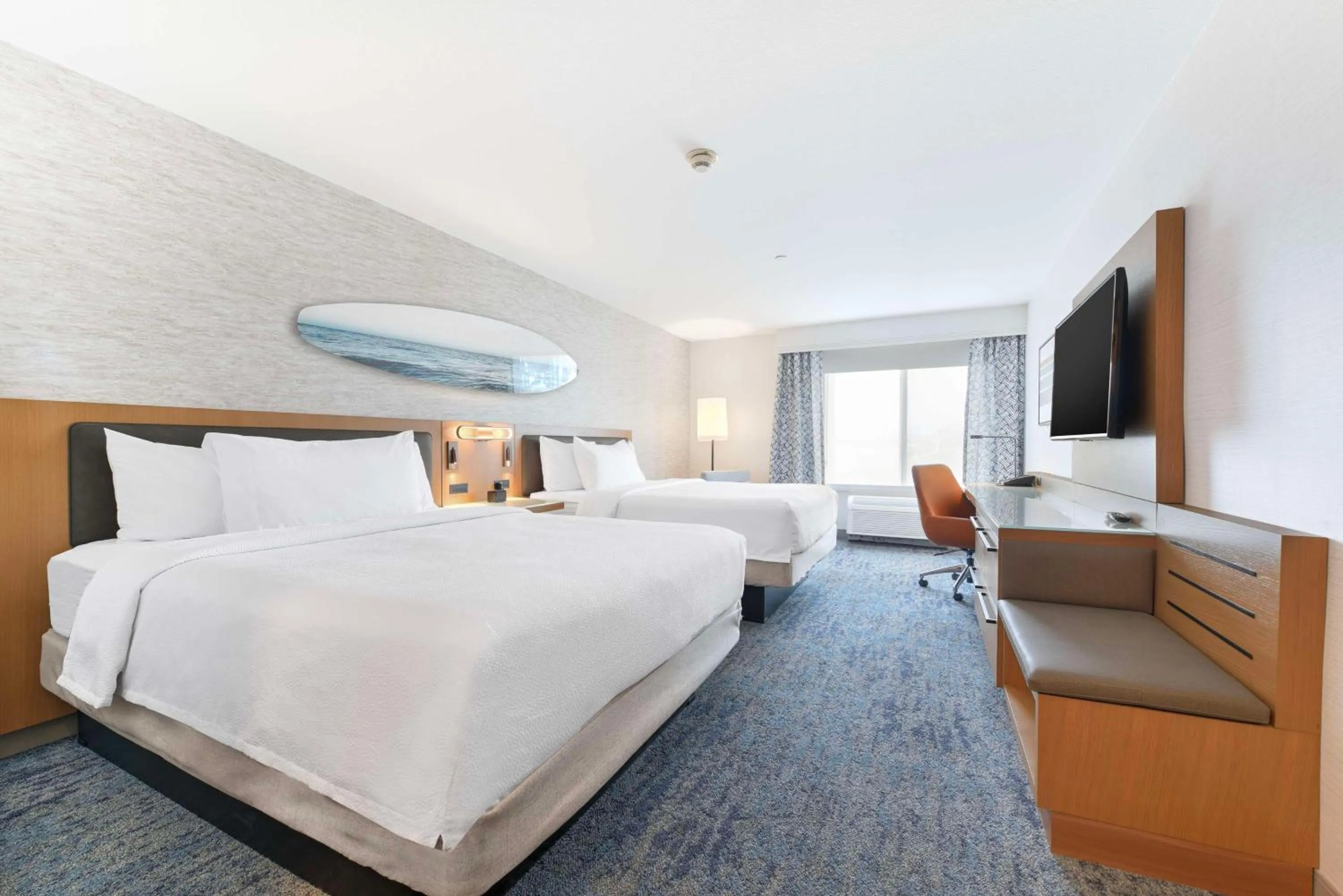 Queen Room with Two Queen Beds in Hilton Garden Inn LAX - El Segundo