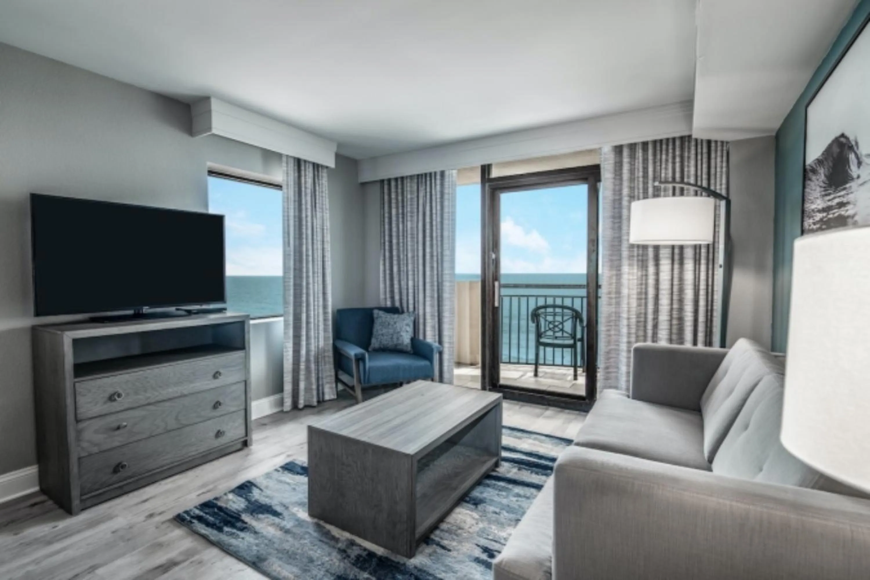 Deluxe Apartment in Breakers Resort Hotel