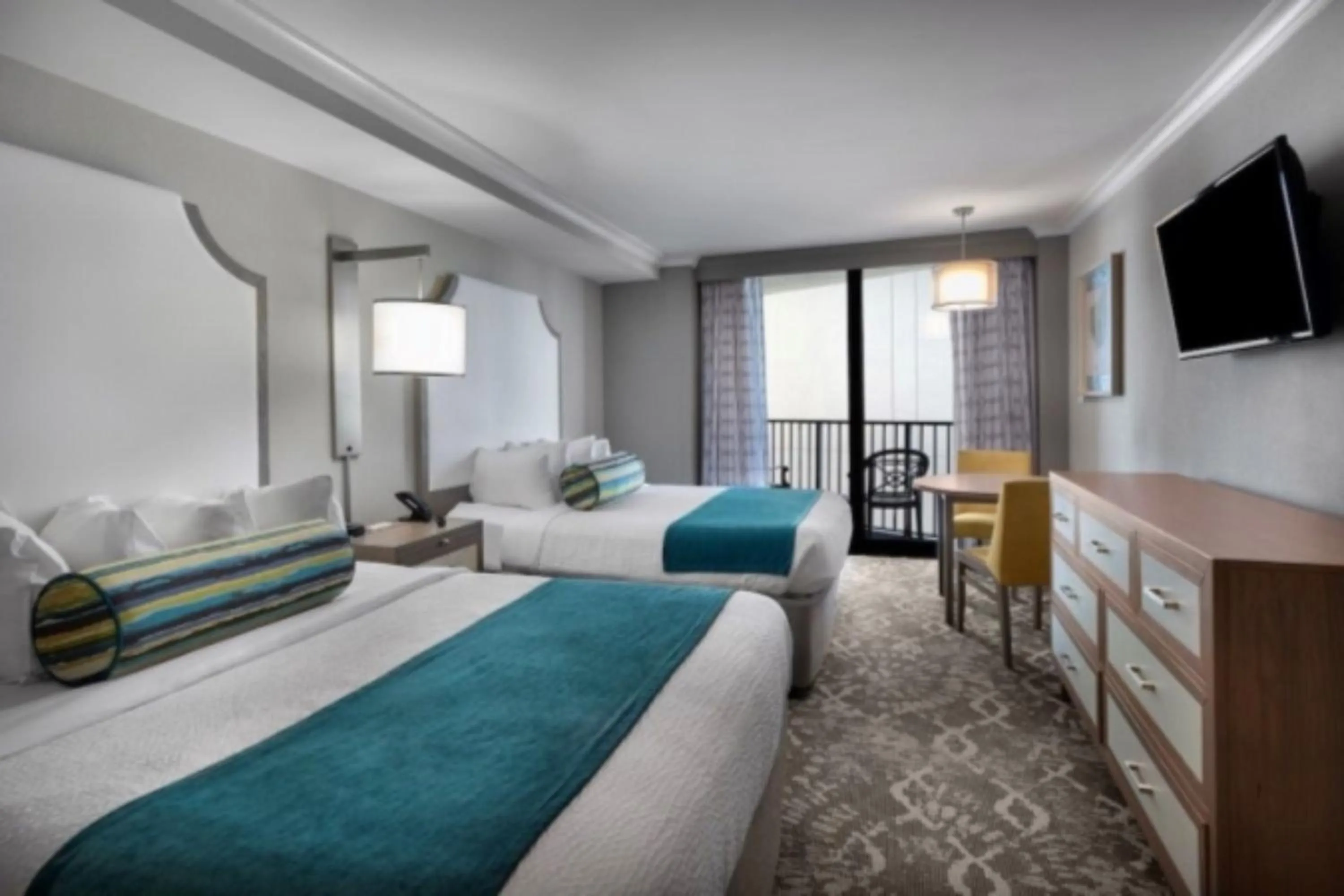 Standard Double Room in Breakers Resort Hotel