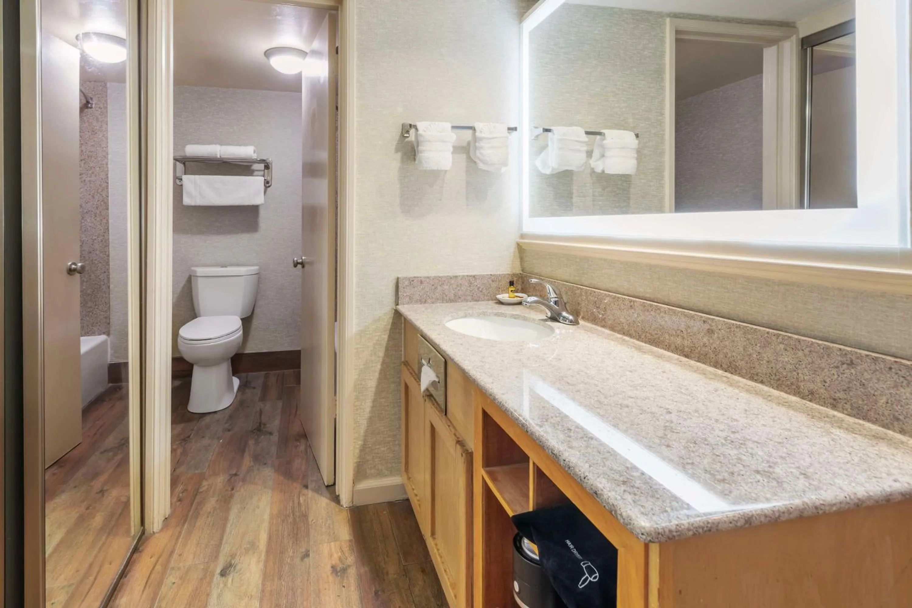 Queen Room with Two Queen Beds in Best Western Plus Hill House