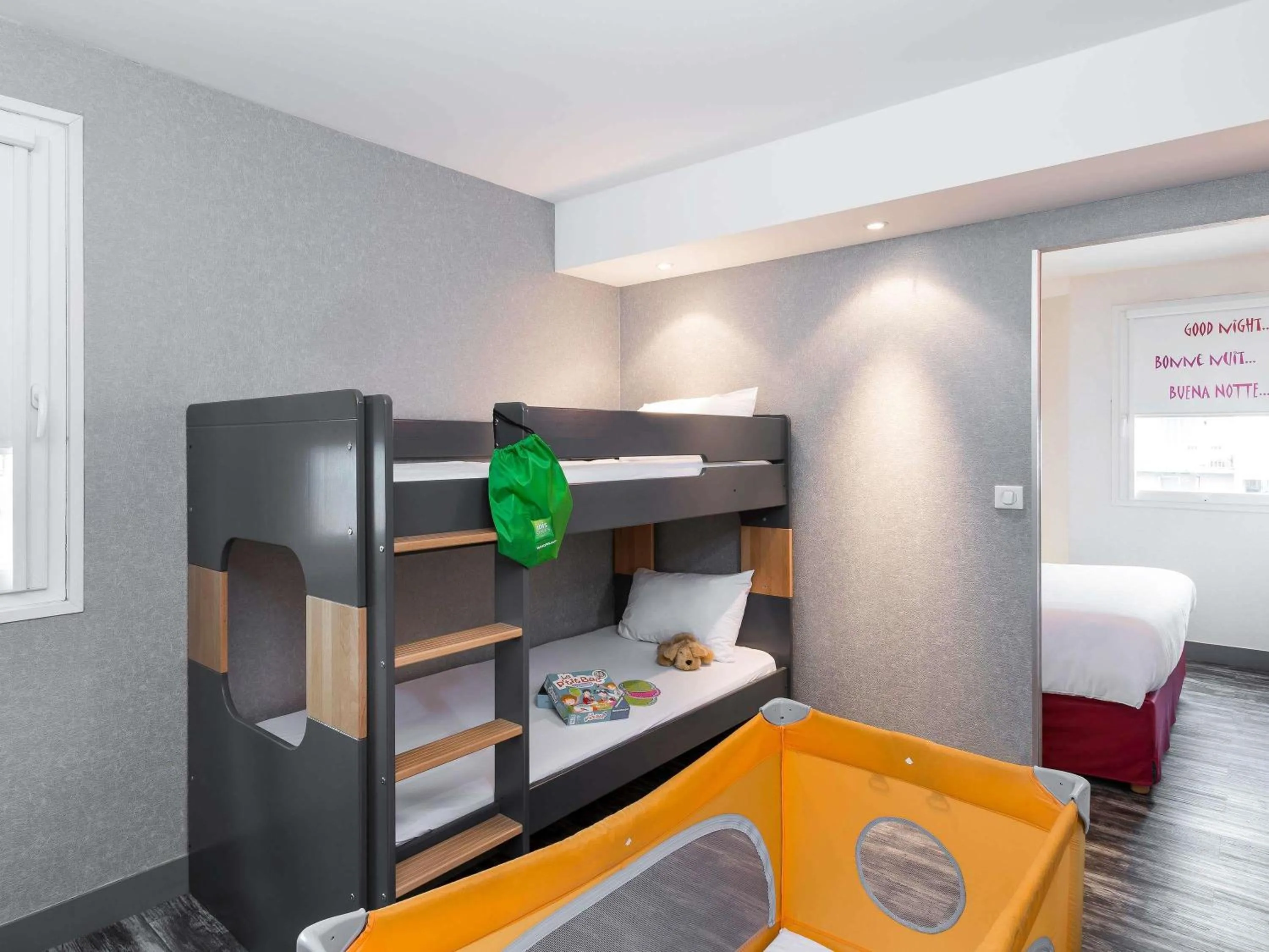 Standard Suite with One Double Bed and Two Single Beds in ibis Styles Blois Centre Gare