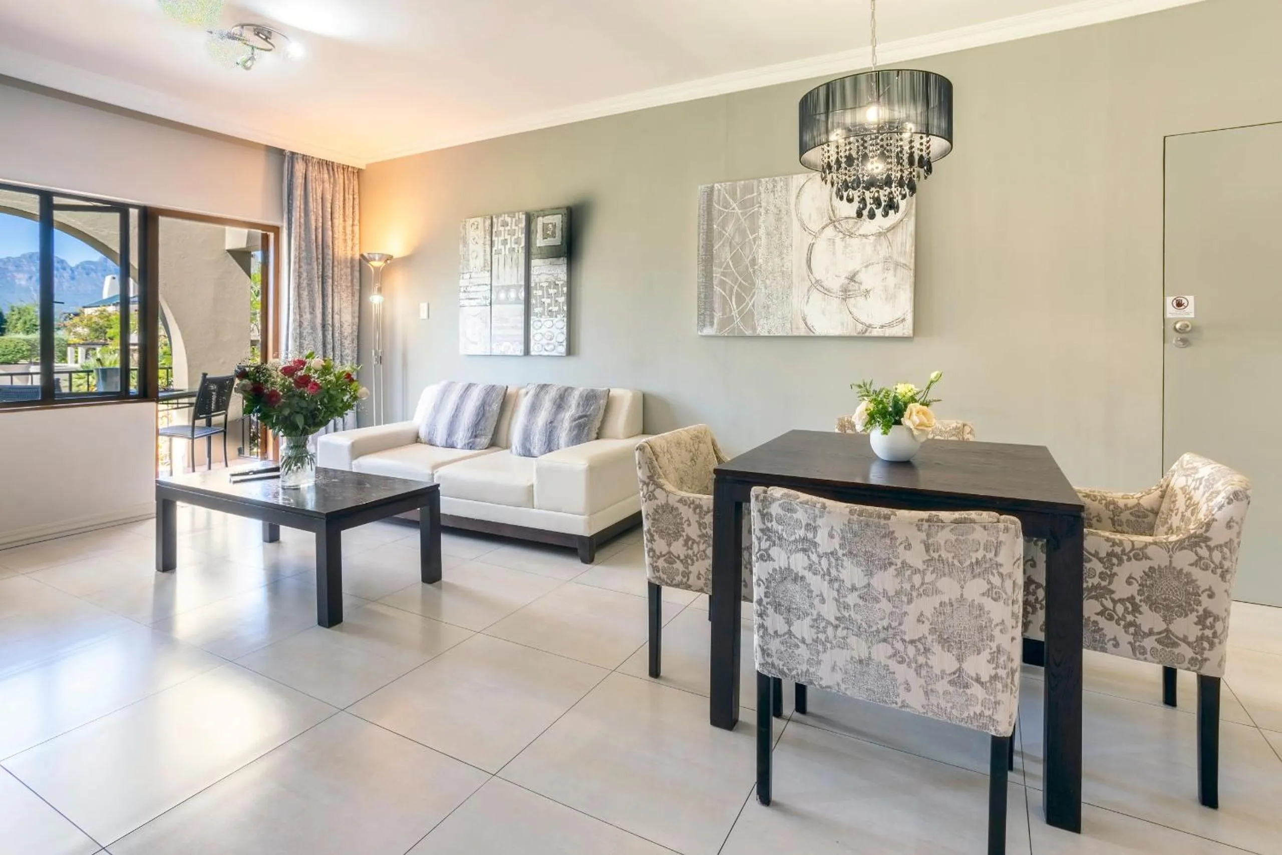 One-Bedroom Apartment with Balcony in Devonvale Golf & Wine Estate