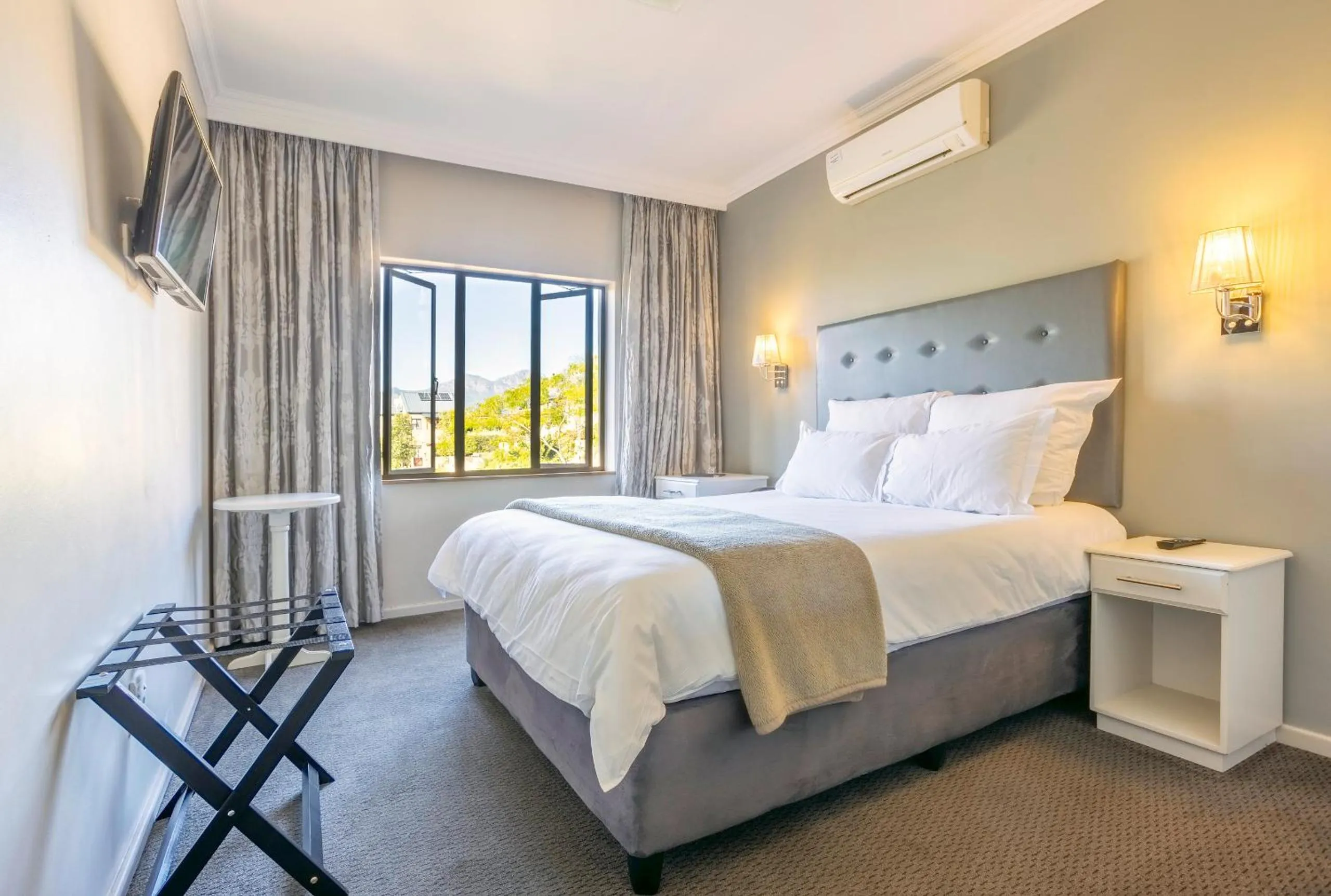 Standard Double Room in Devonvale Golf & Wine Estate