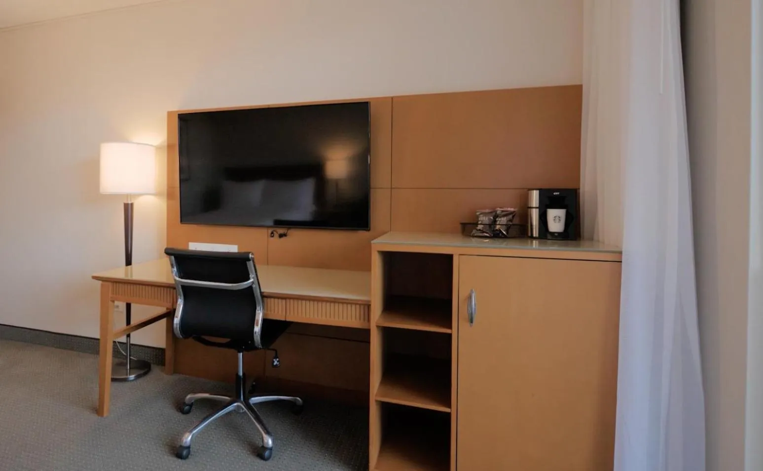 Coast Superior Room, One Queen Bed, Pool Level in Coast Capri Hotel