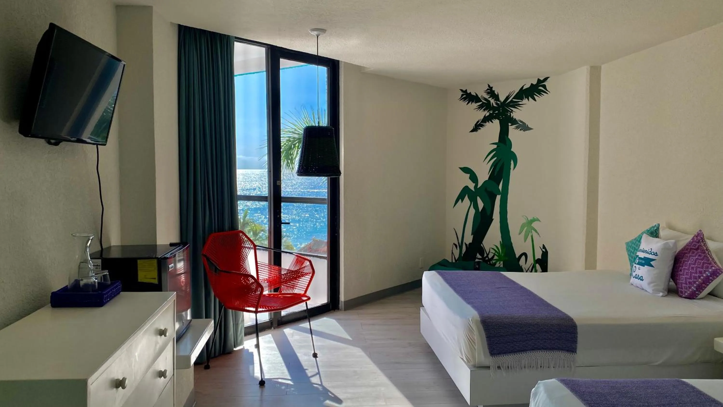 Deluxe Double Room with Side Sea View in Fontan Ixtapa