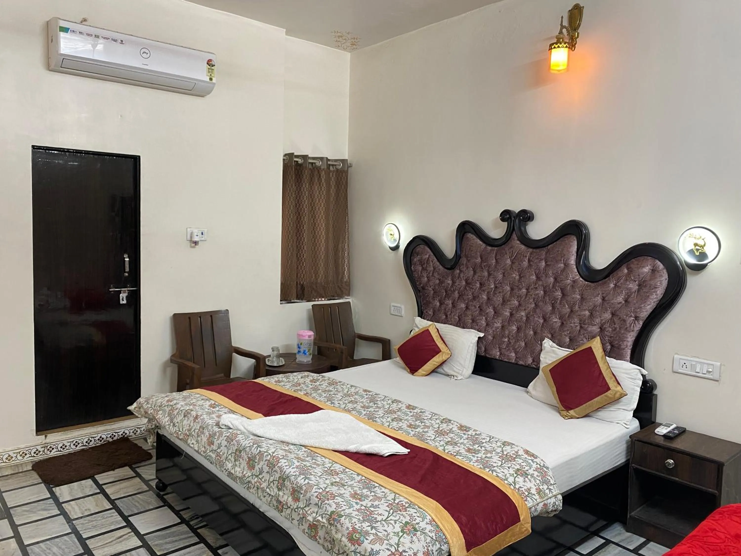 Deluxe Queen Room in Hotel Vacation