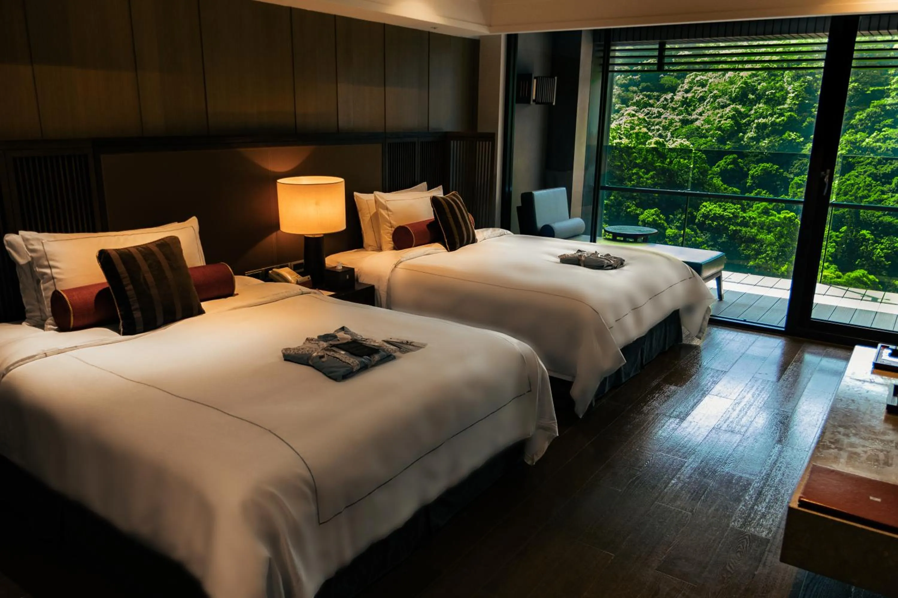 Deluxe Quadruple Room in Grand View Resort Beitou