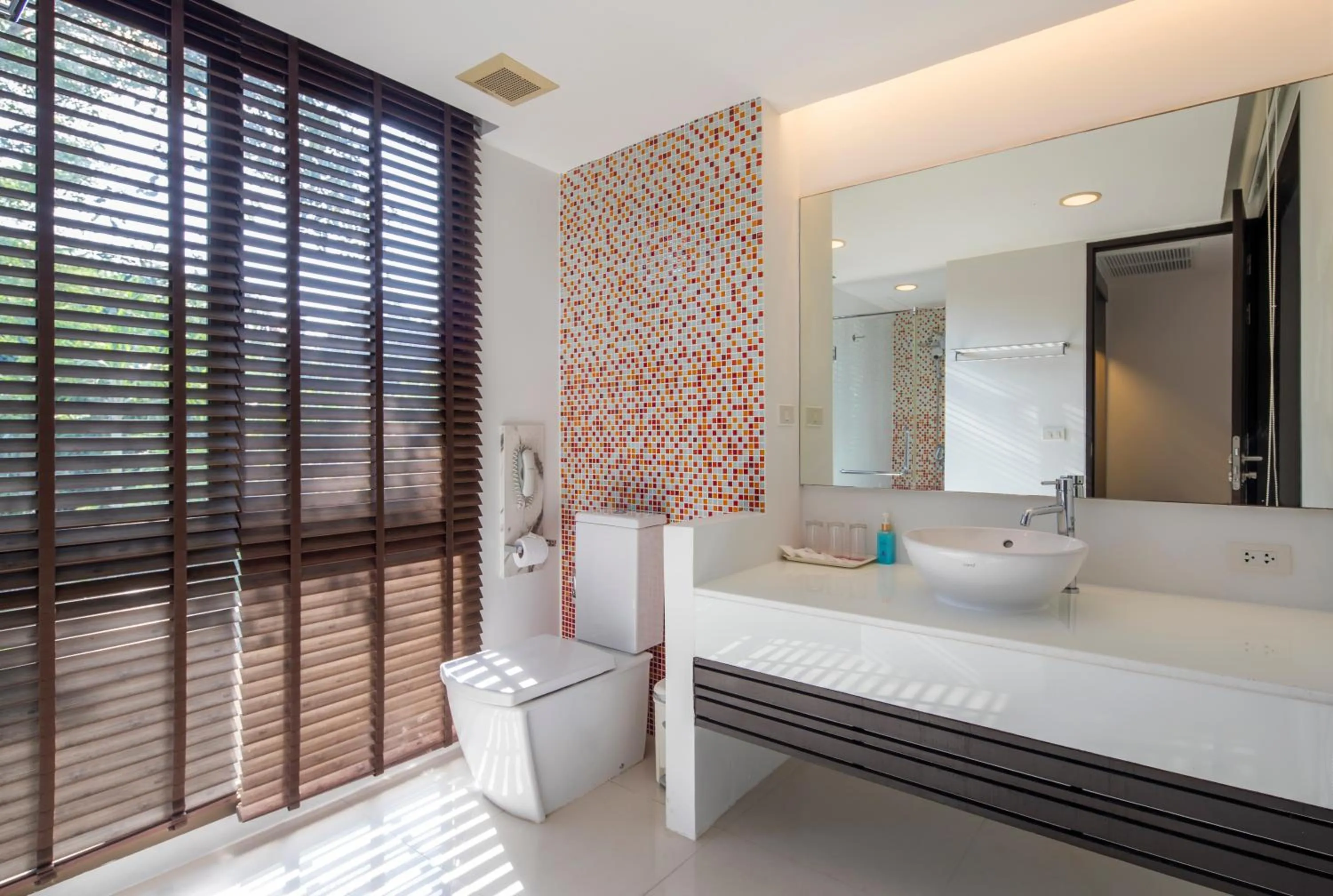 Deluxe Triple Room in Samed Pavilion Resort