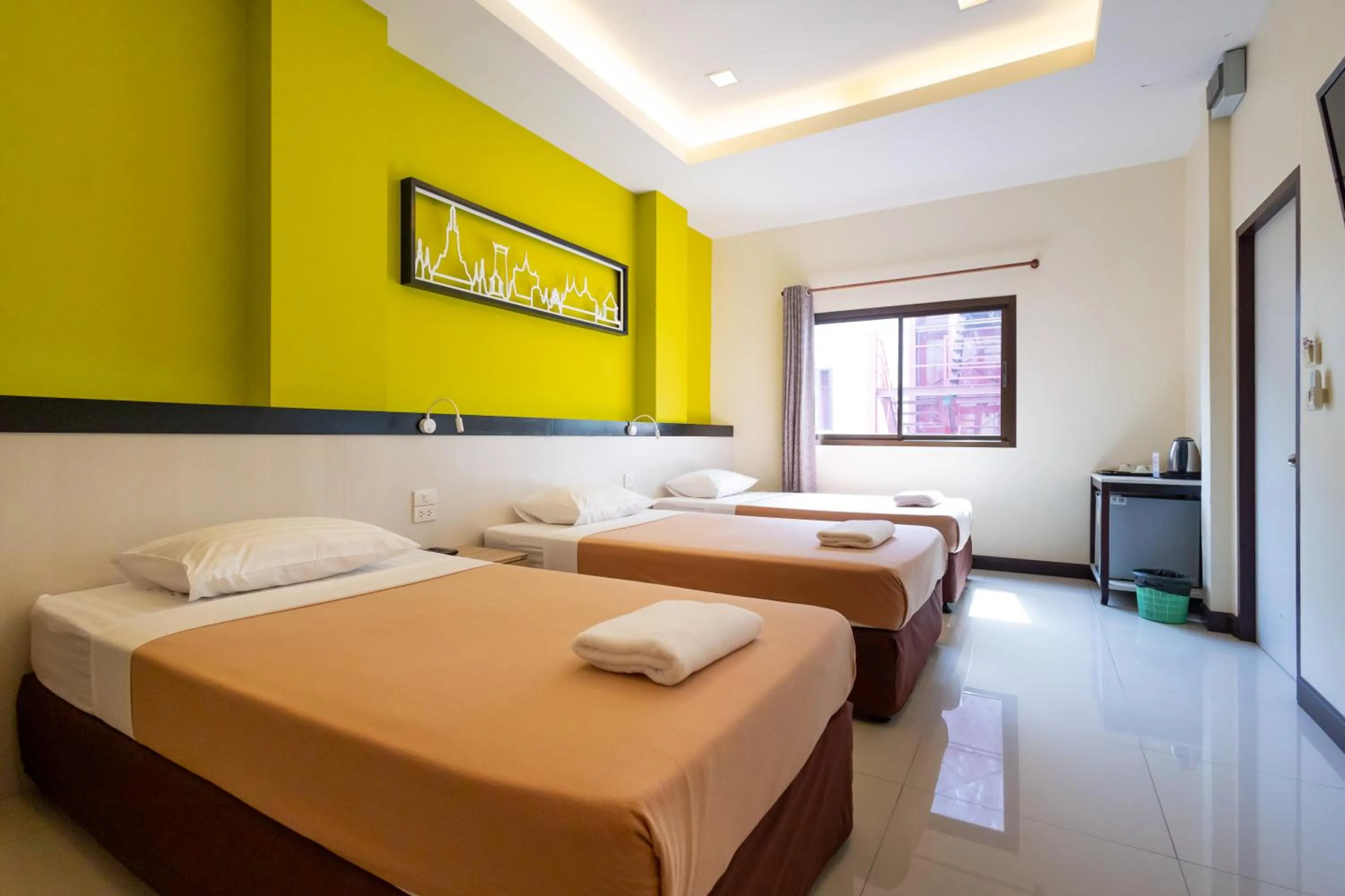 Standard Triple Room  in Penpark Place