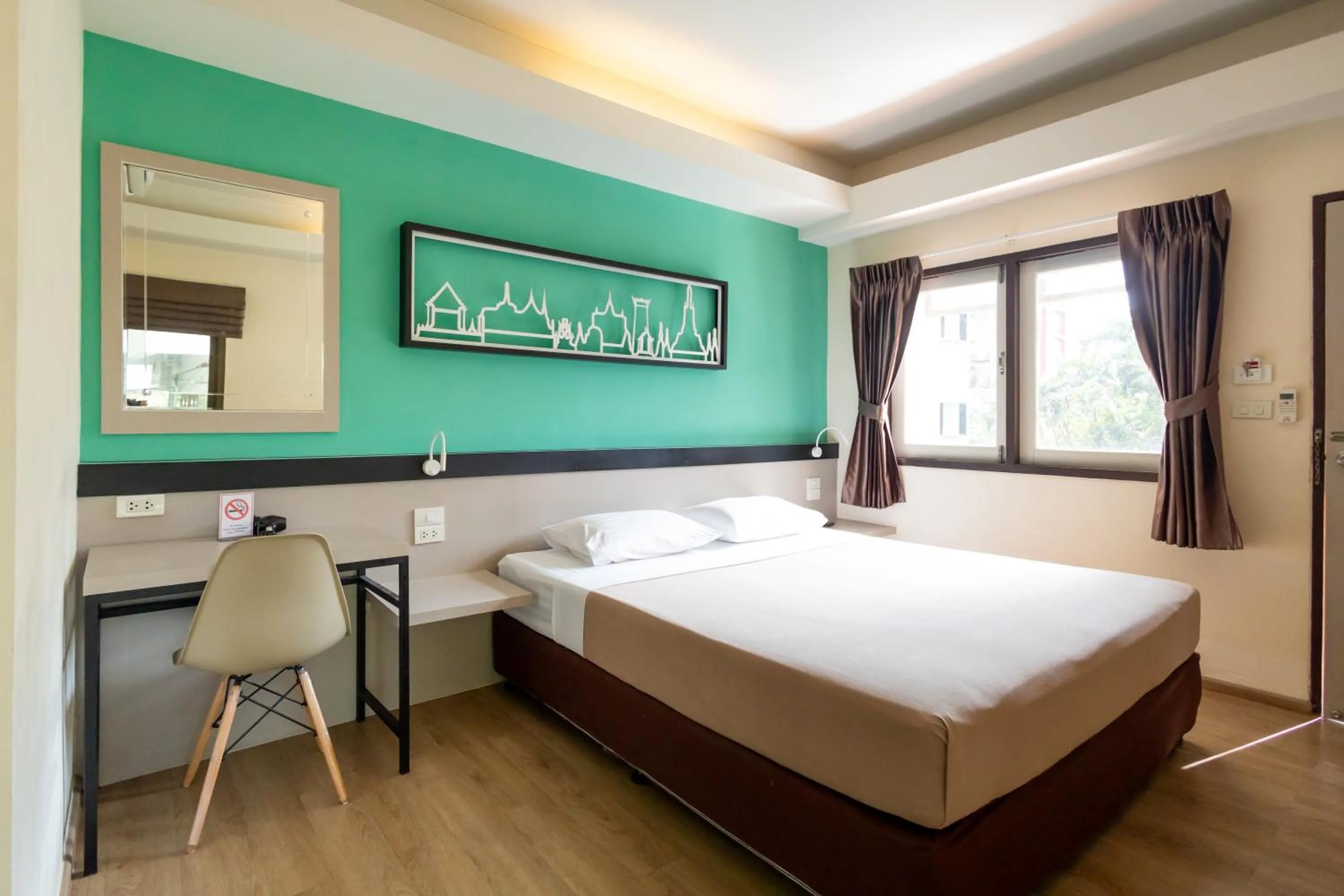 Standard Double Room in Penpark Place