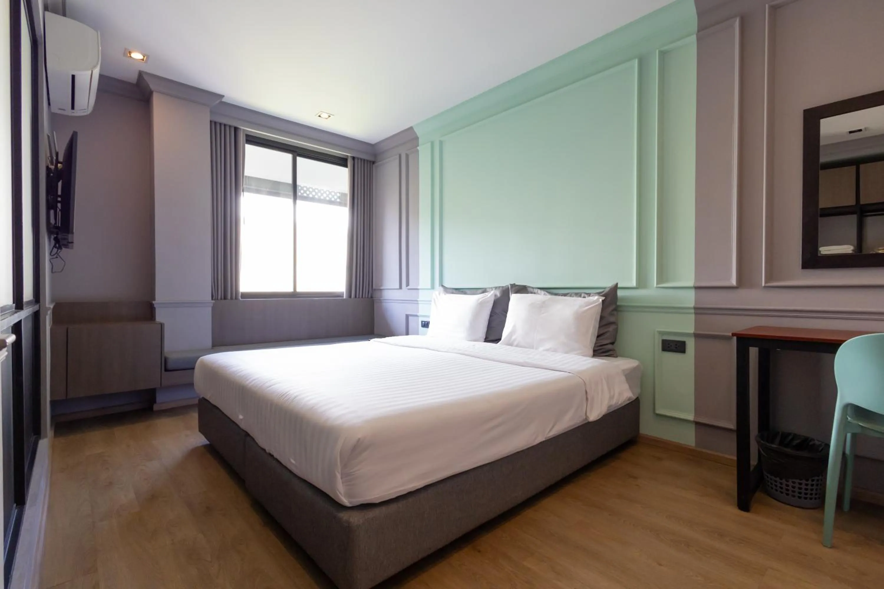 Superior Double Room in Penpark Place