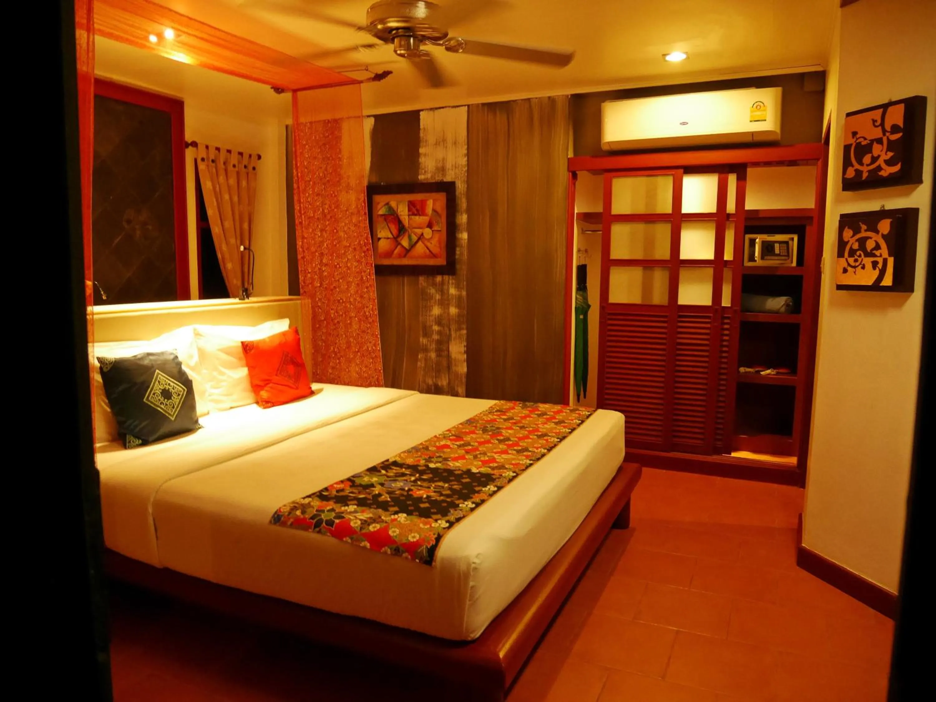 Deluxe Double Room in Bangtao Beach Chalet Resort