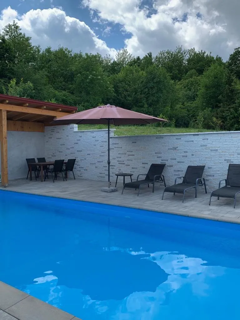 Two-Bedroom Apartment in Apartments Kristic