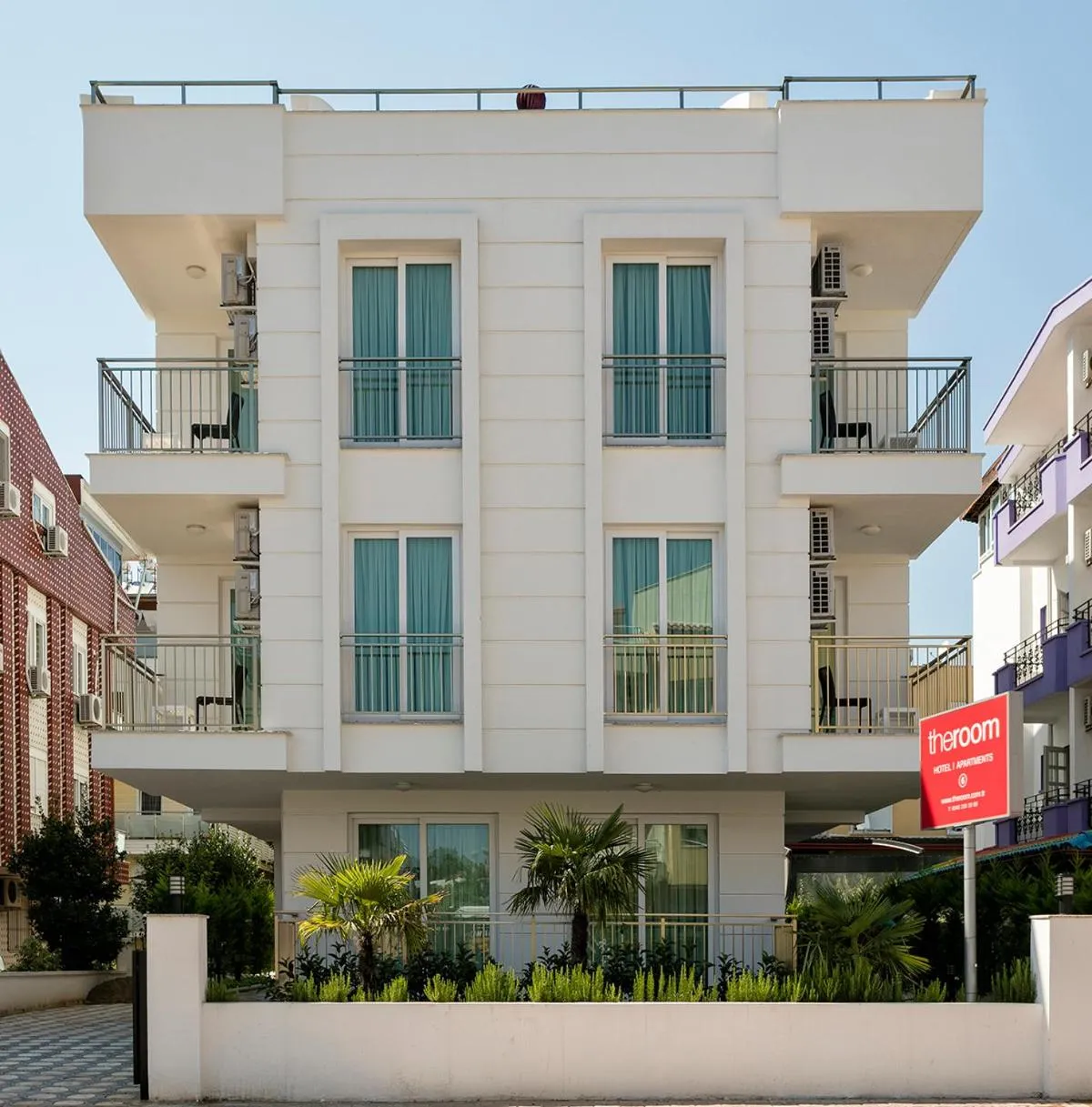 Deluxe Double Room in The Room Hotel & Apartments