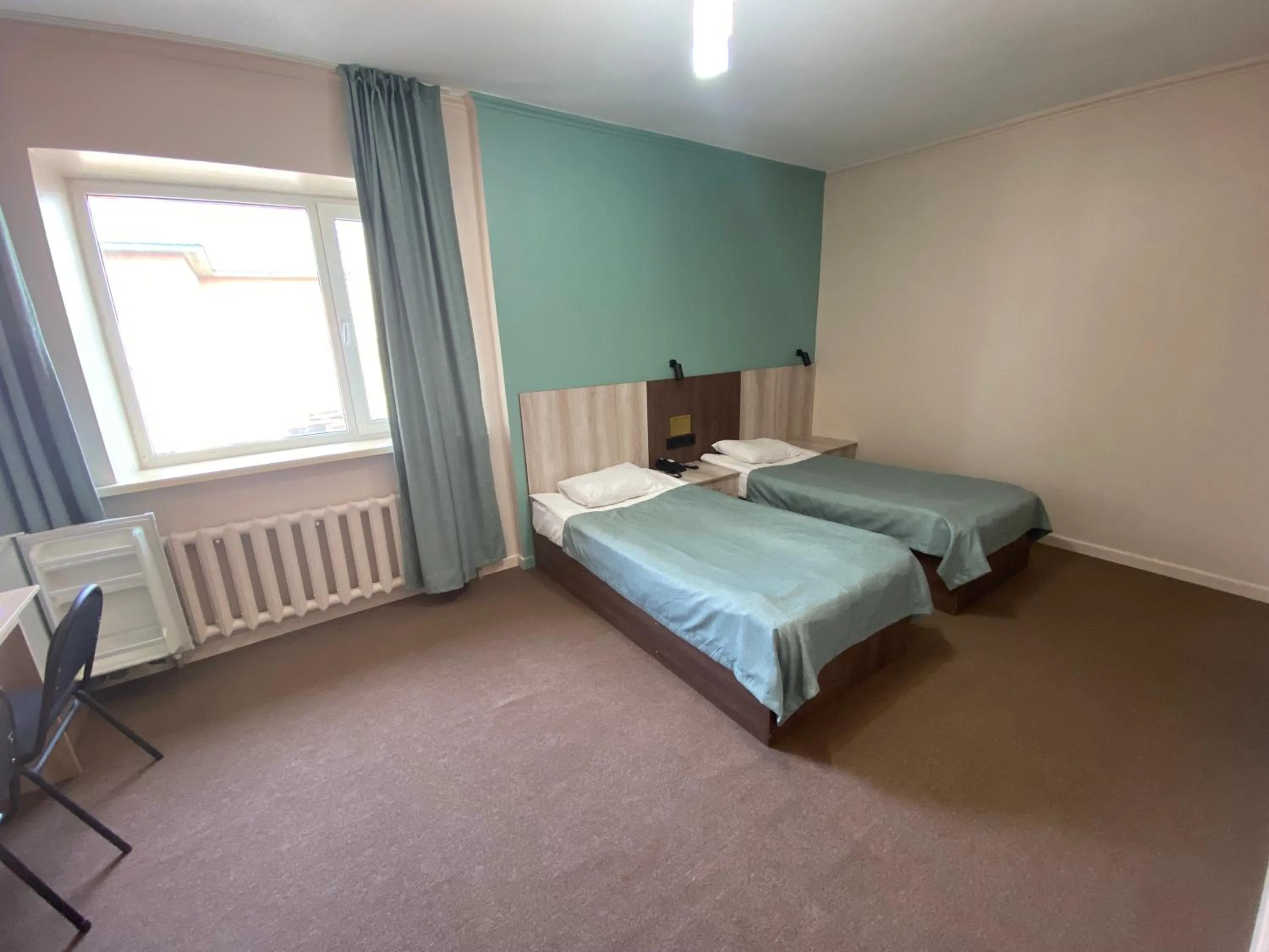 Standard Twin Room in Ulpan Mini Hotel