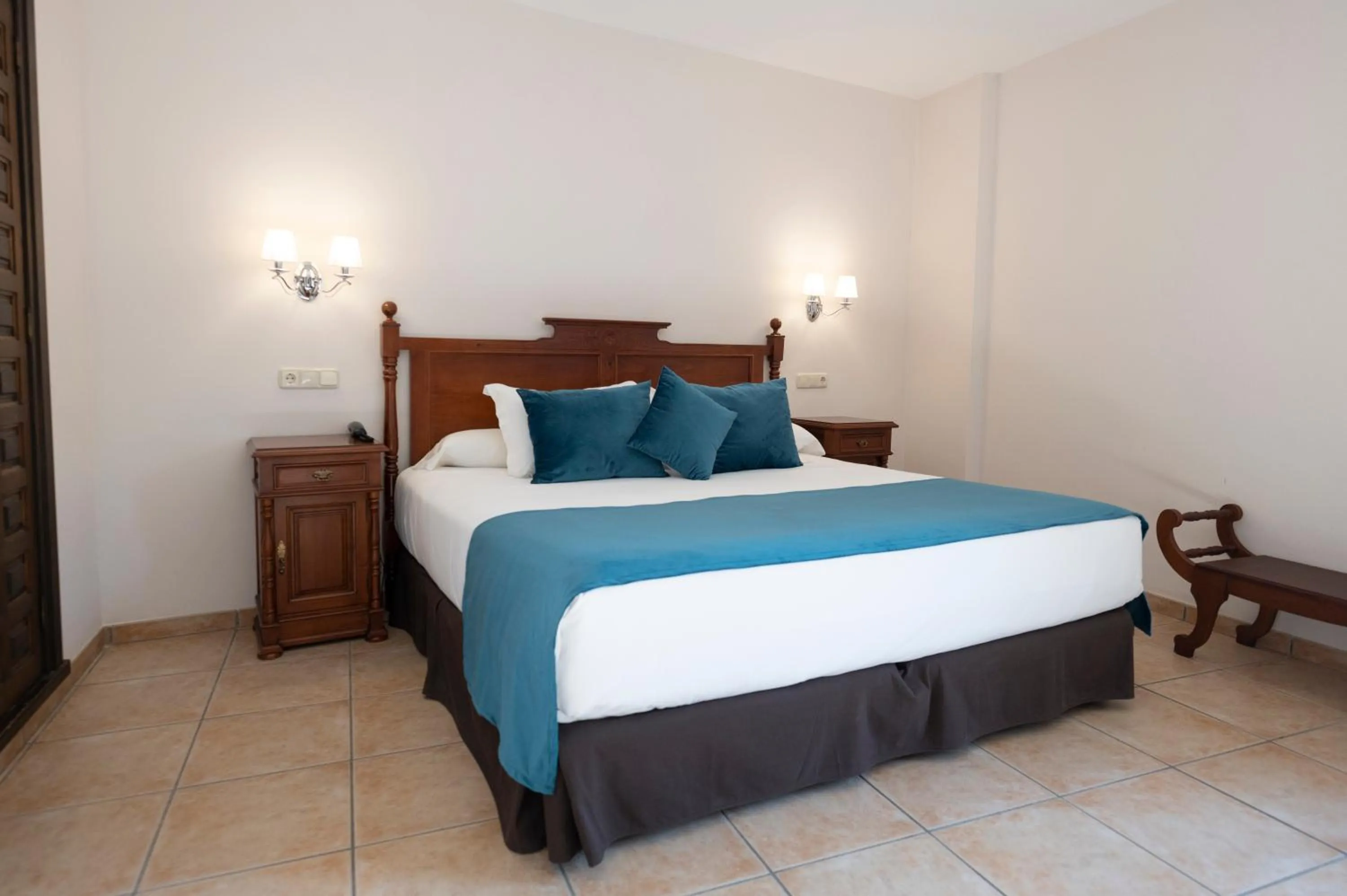 Superior Double Room with View in Hotel María de Molina