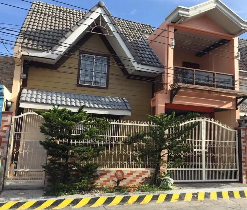 Lemon Transient House