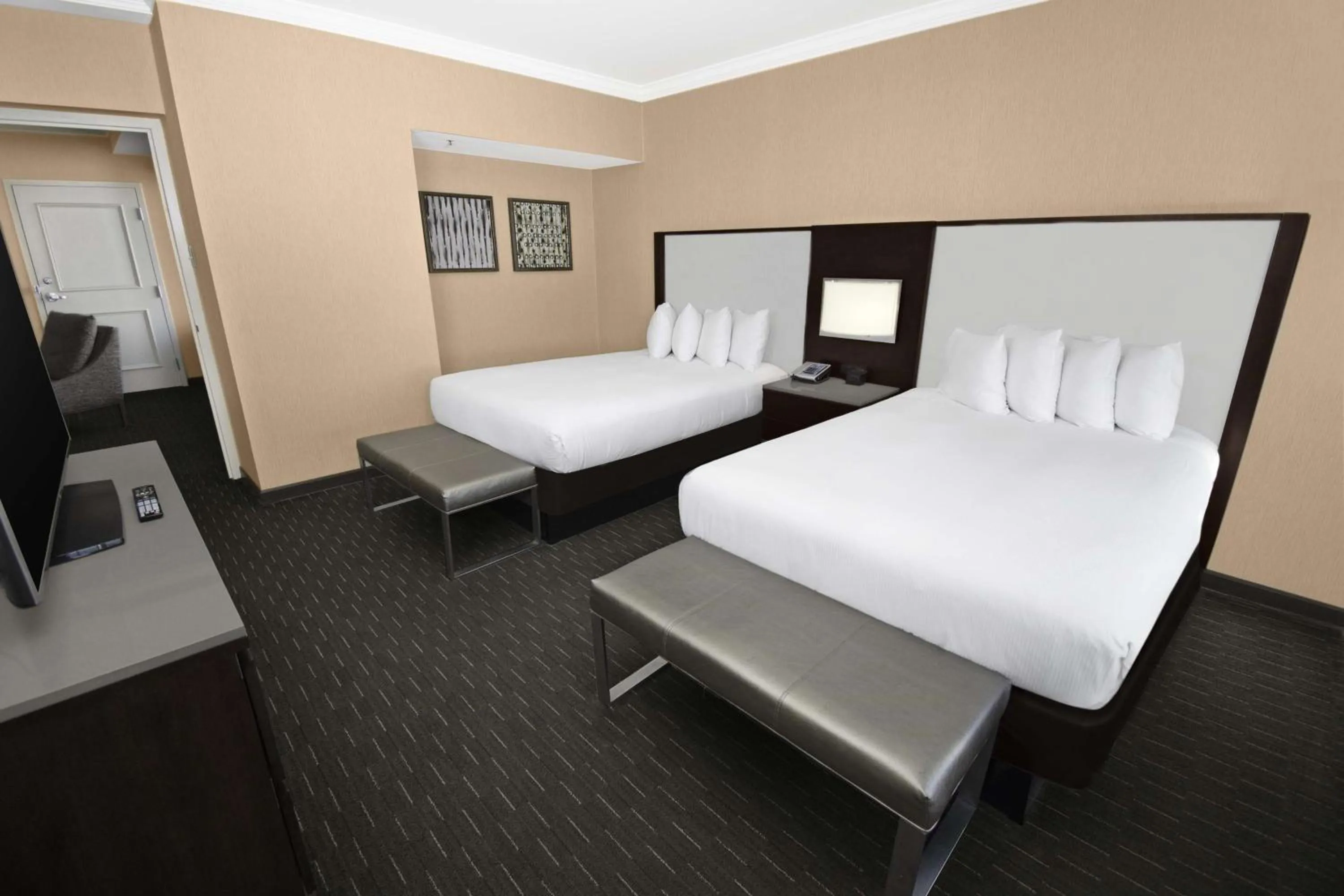 Two Double Beds One Bedroom Suite in Hilton San Francisco Union Square